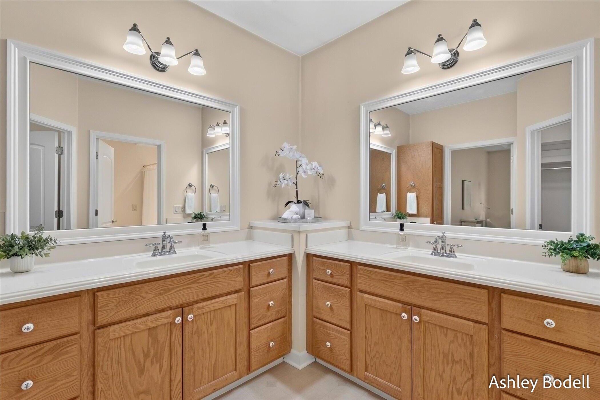 4349 Willow Lane Drive NE Grand Rapids MI 49525