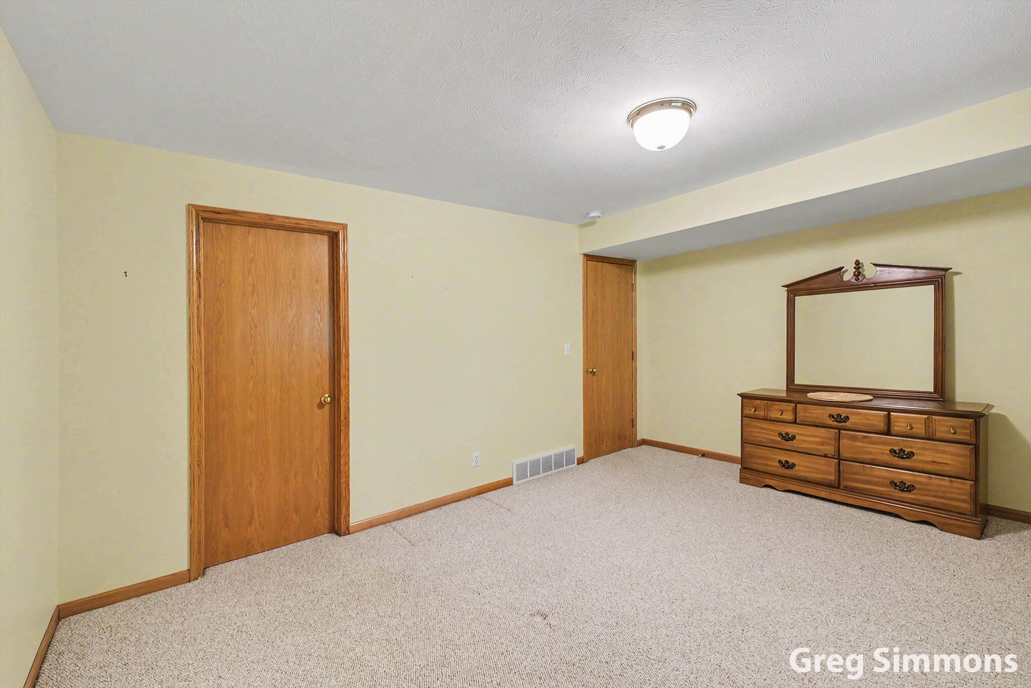2579 Falcon Pointe Drive NW Grand Rapids MI 49534