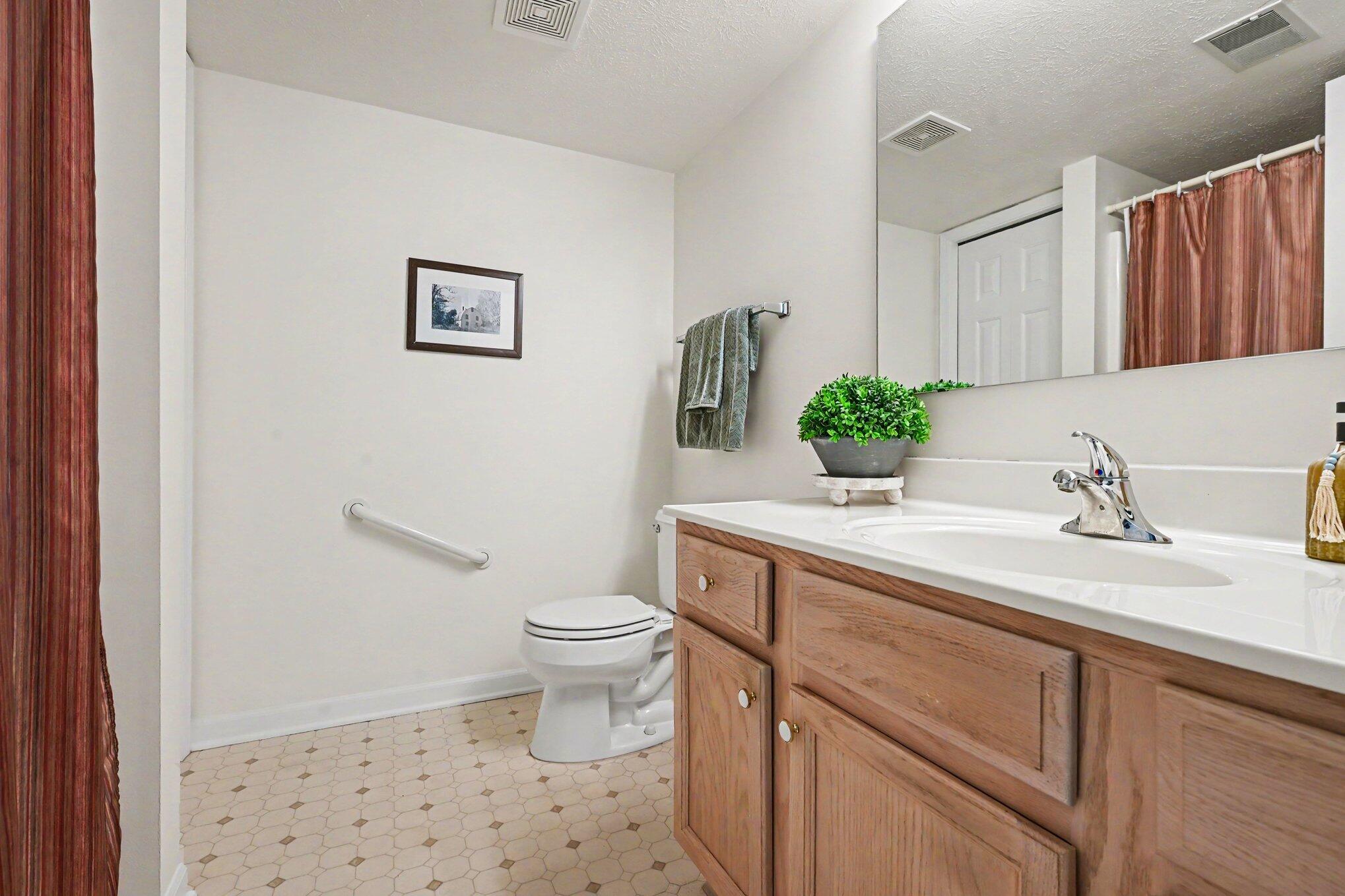 1635 Quail Run Drive Kalamazoo MI 49009