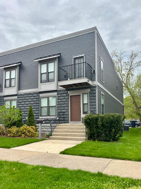 328 Maple Avenue Holland MI 49423