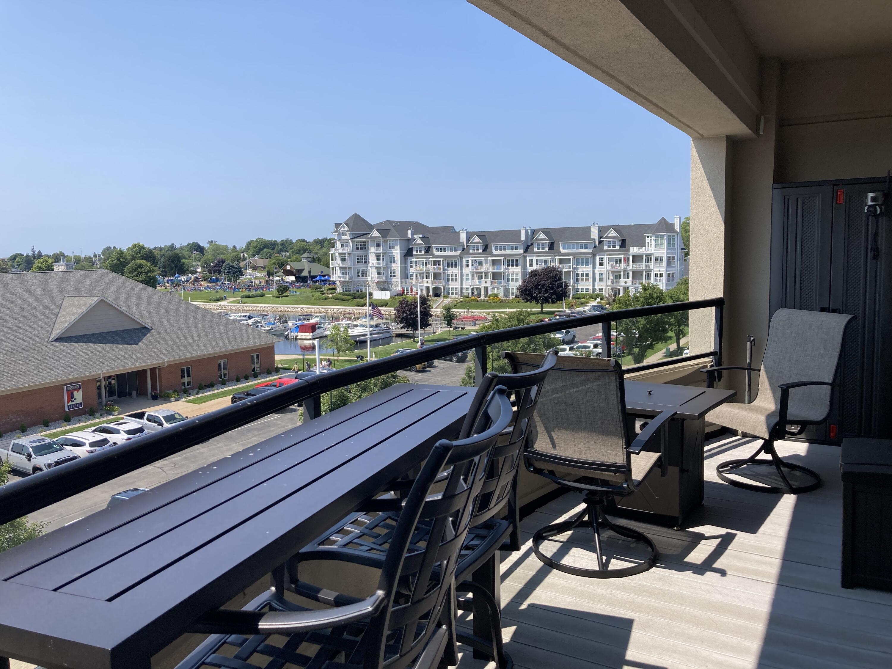 105 W Danaher Street Ludington MI 49431