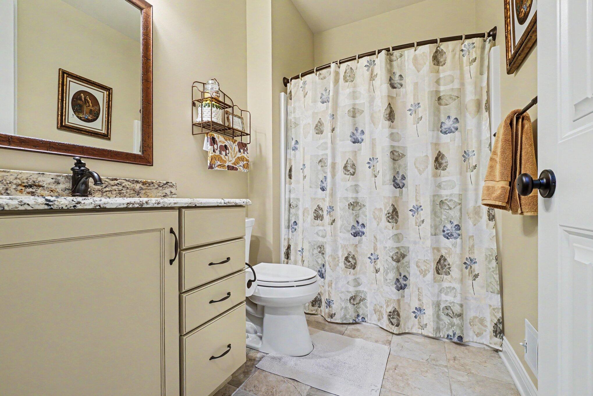 5533 S Red Pine Circle Kalamazoo MI 49009