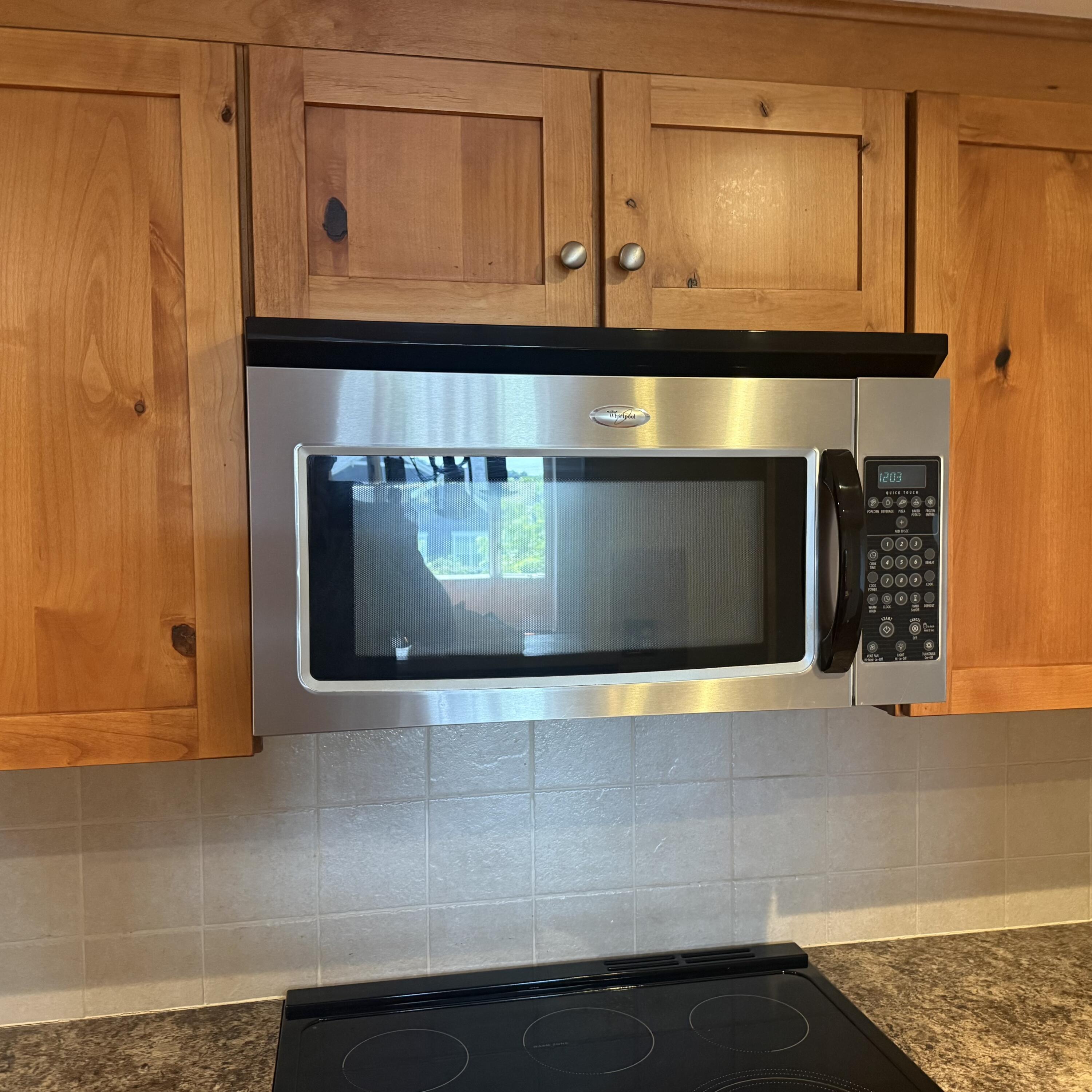 3181 Charlevoix Drive SE Grand Rapids MI 49546