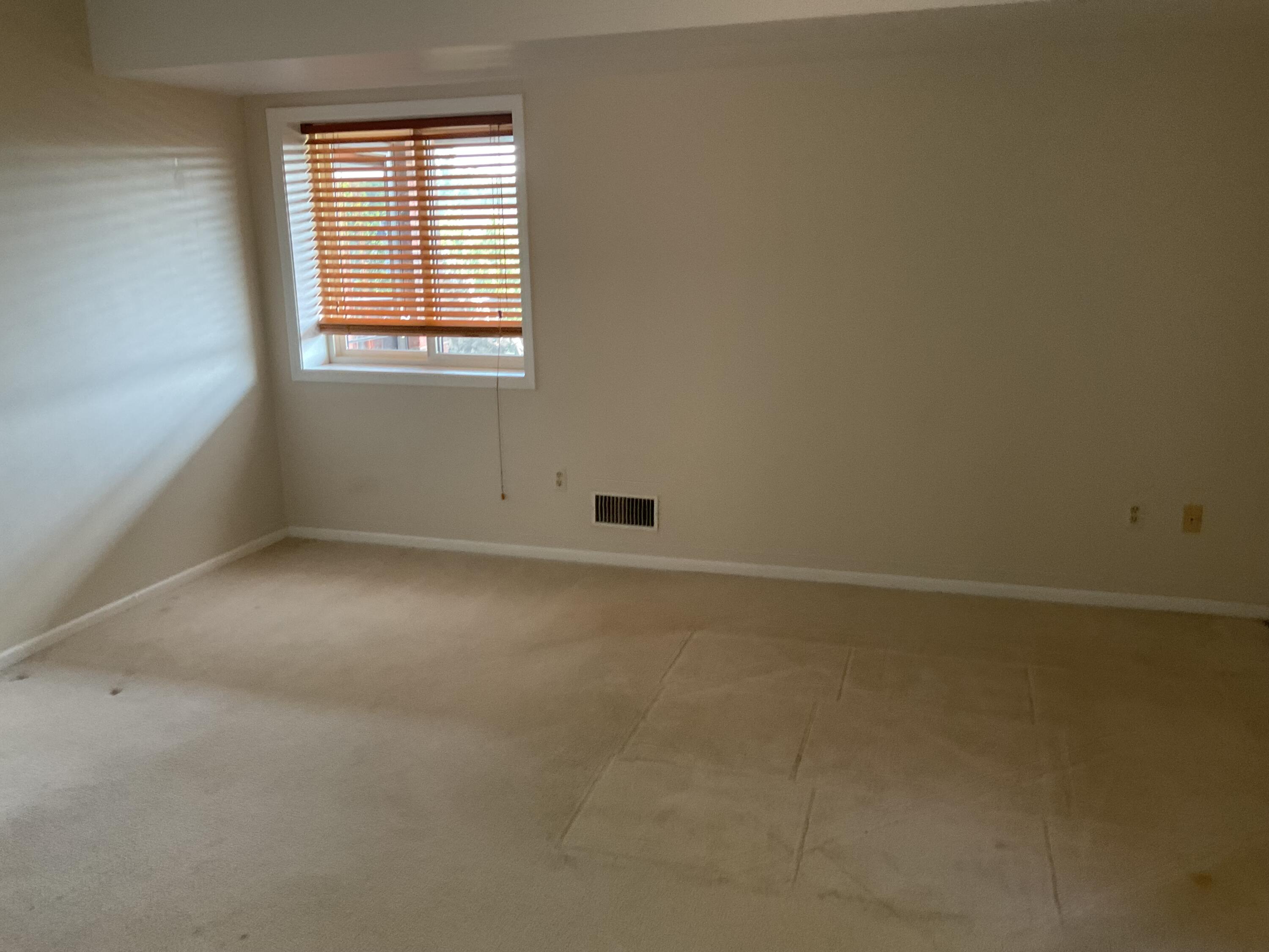 3181 Charlevoix Drive SE Grand Rapids MI 49546