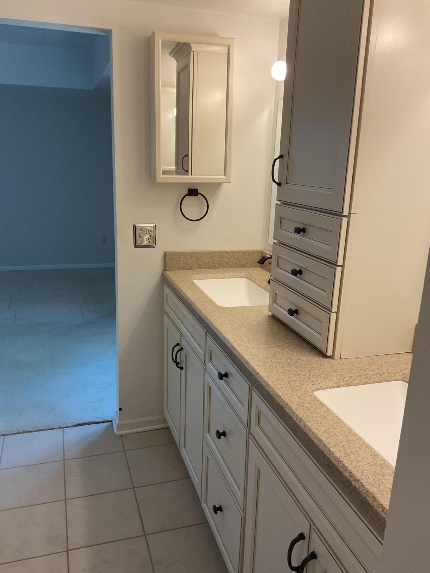 3181 Charlevoix Drive SE Grand Rapids MI 49546