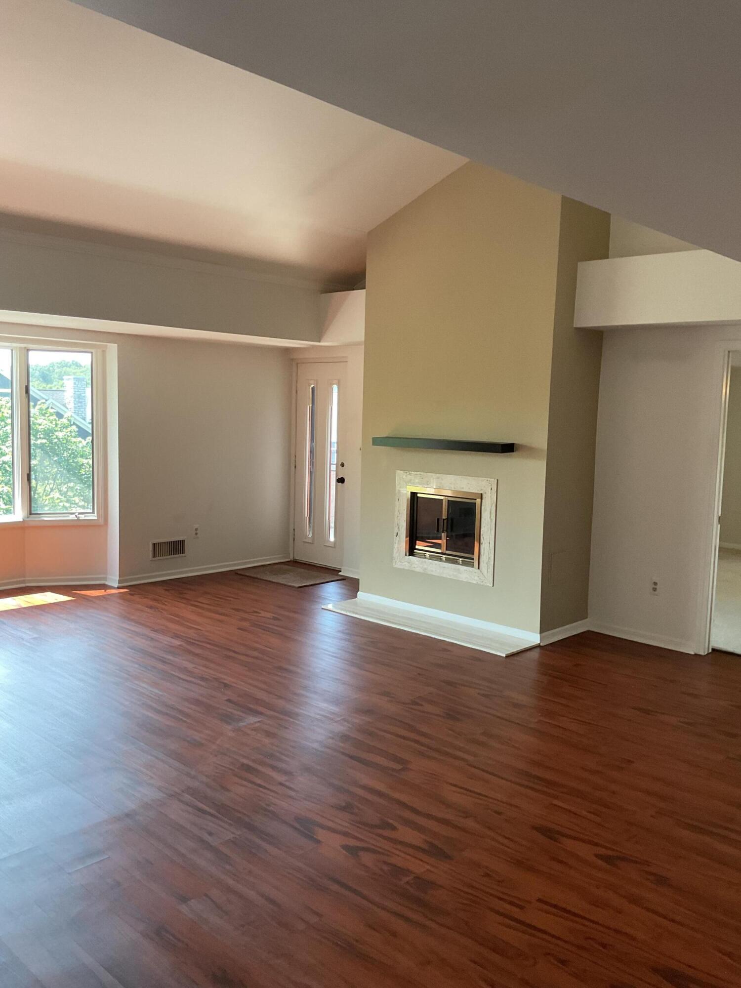 3181 Charlevoix Drive SE Grand Rapids MI 49546