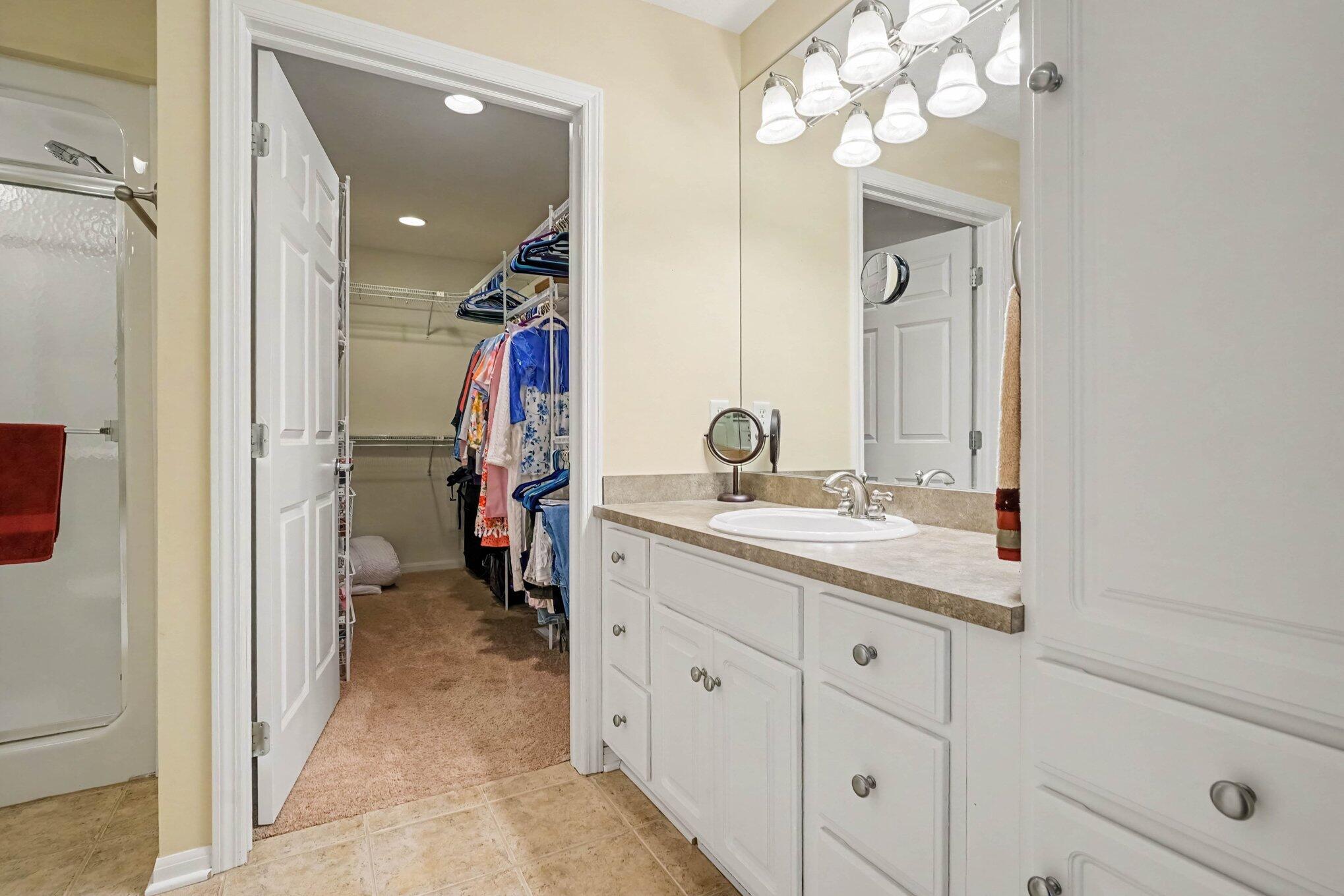 1538 Beechtree Cmns Grand Haven MI 49417
