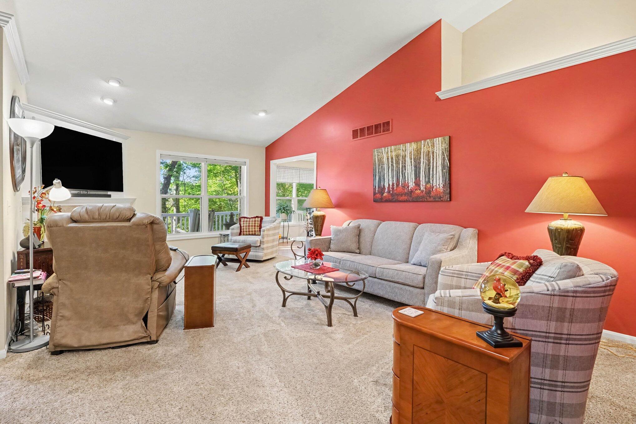 1538 Beechtree Cmns Grand Haven MI 49417