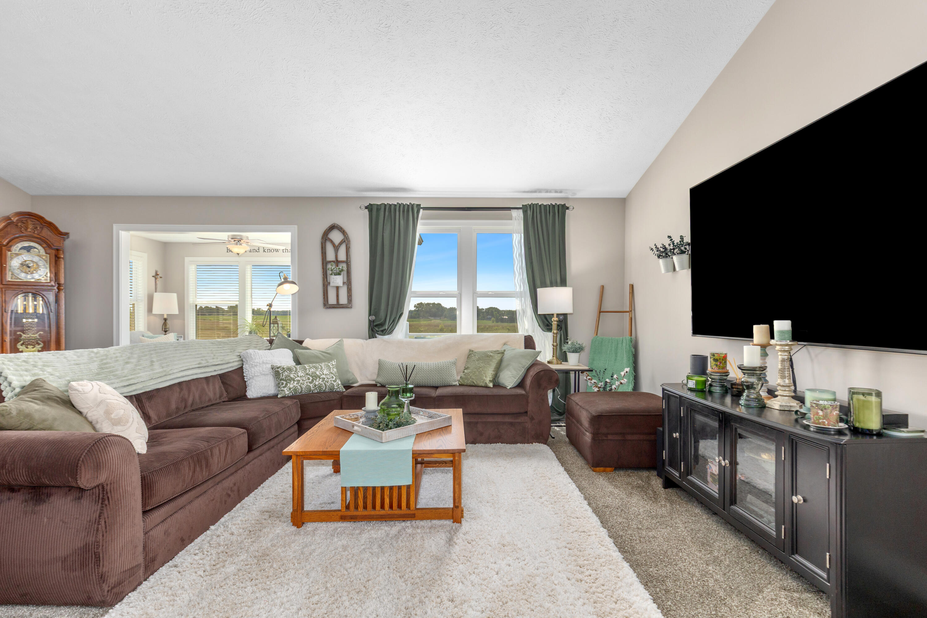 4478 Meadow Pond Way Hamilton MI 49419