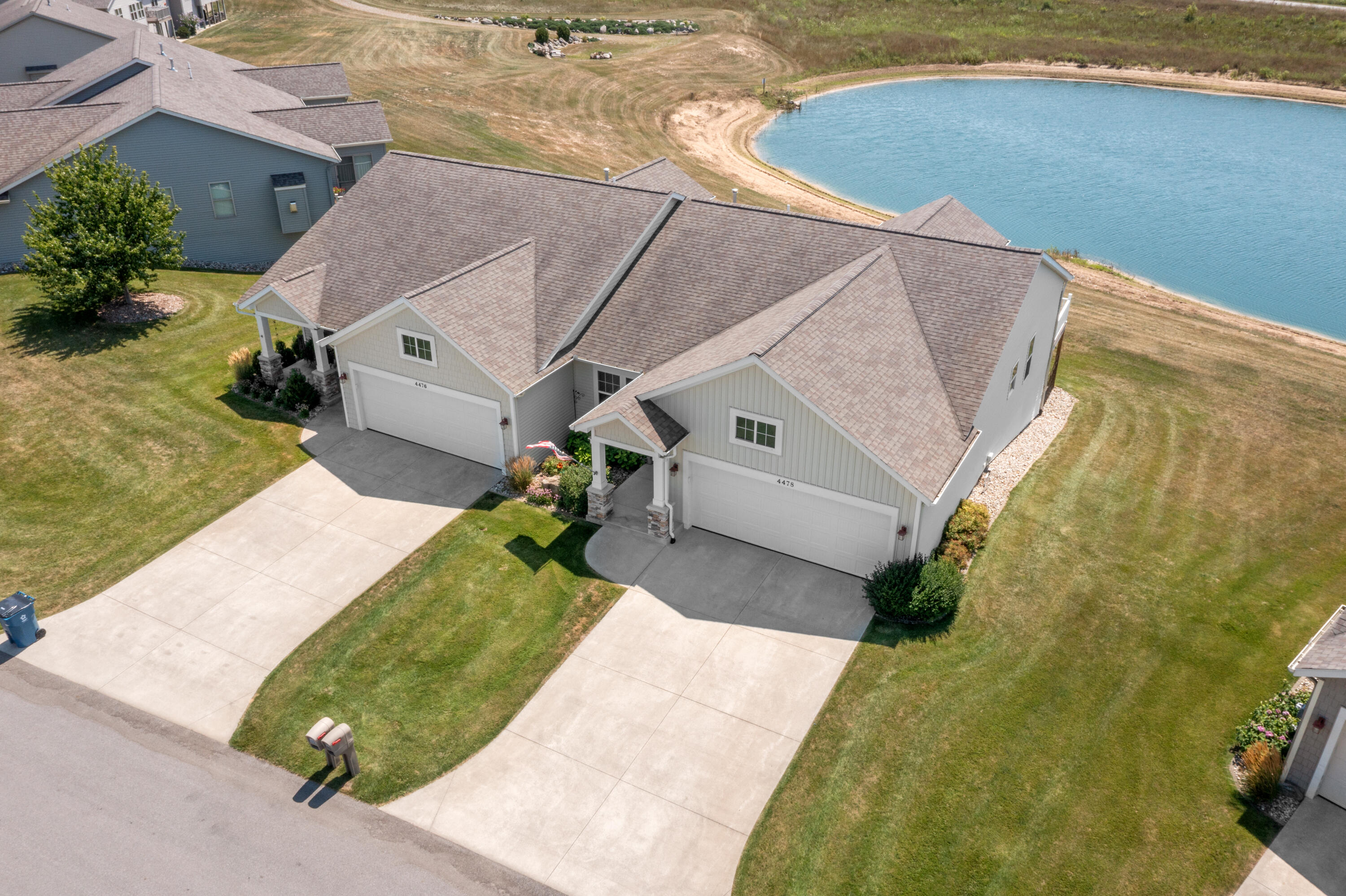 4478 Meadow Pond Way Hamilton MI 49419