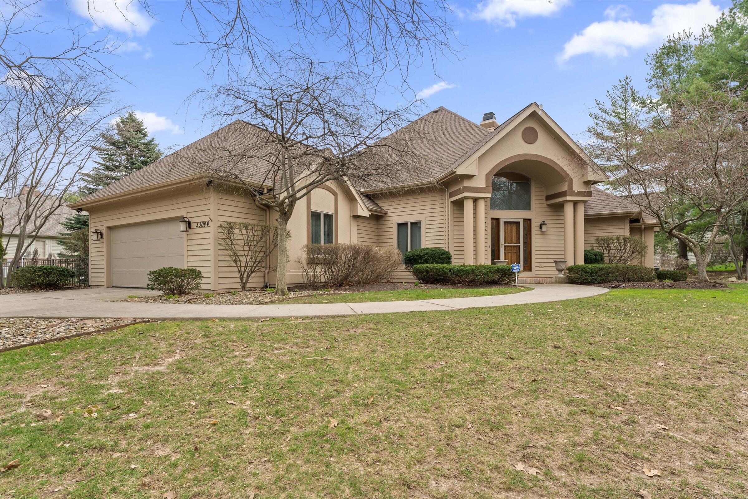 33084 Lake Forest Court Niles MI 49120