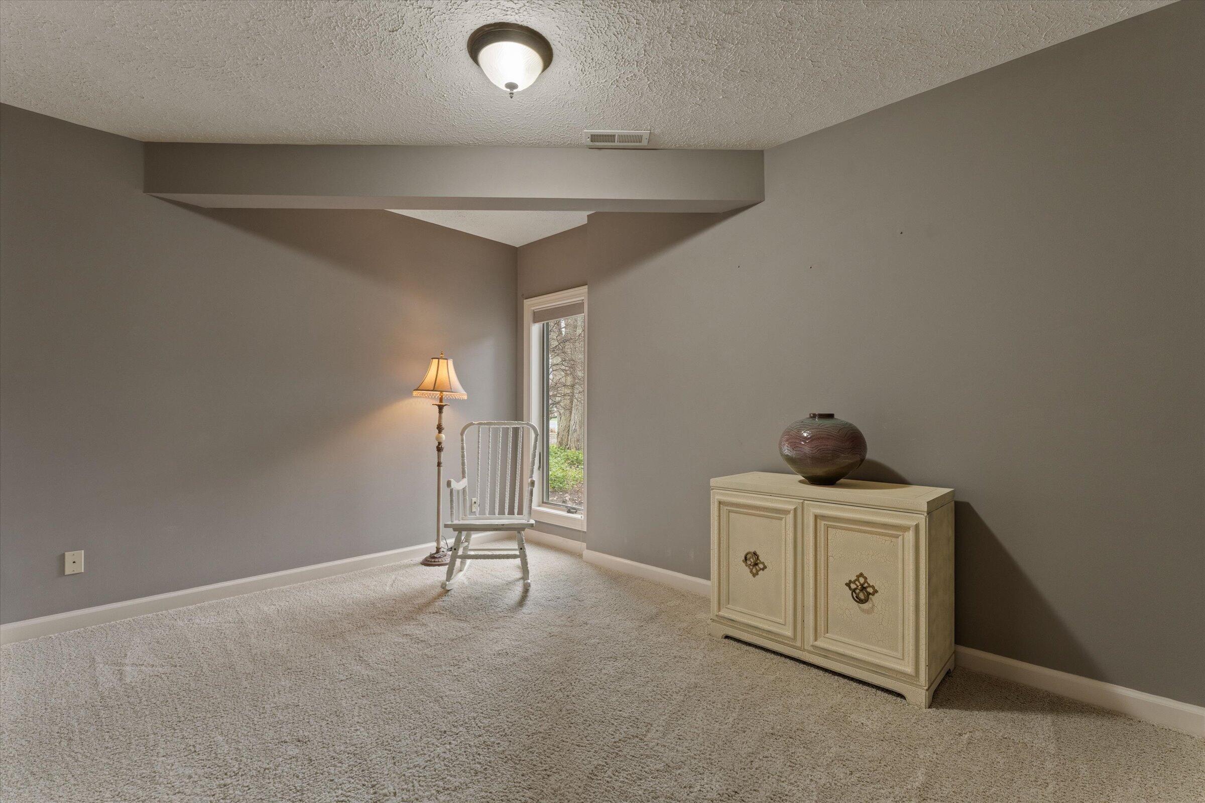 33084 Lake Forest Court Niles MI 49120