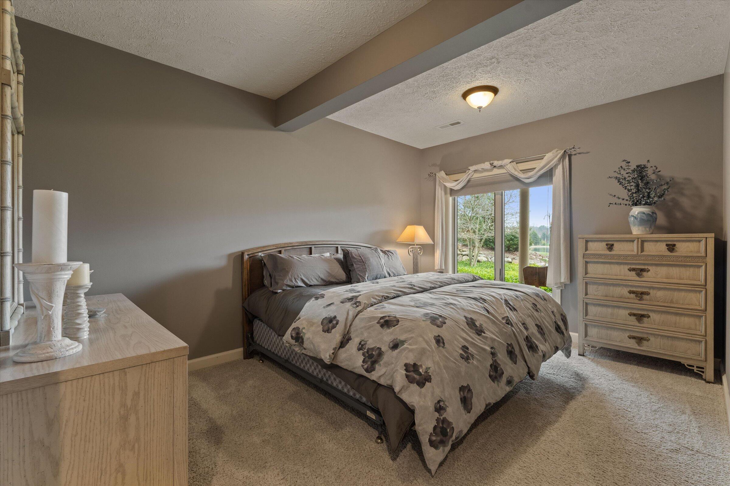 33084 Lake Forest Court Niles MI 49120