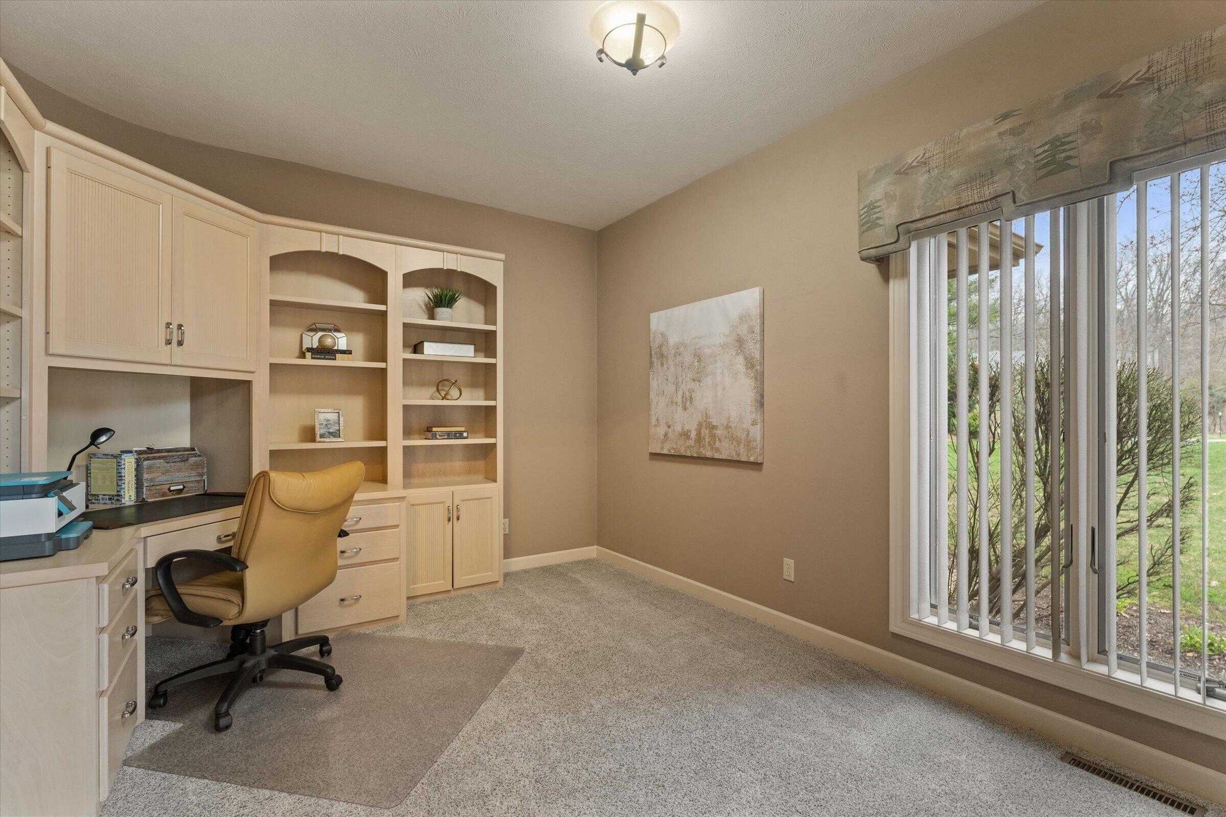 33084 Lake Forest Court Niles MI 49120