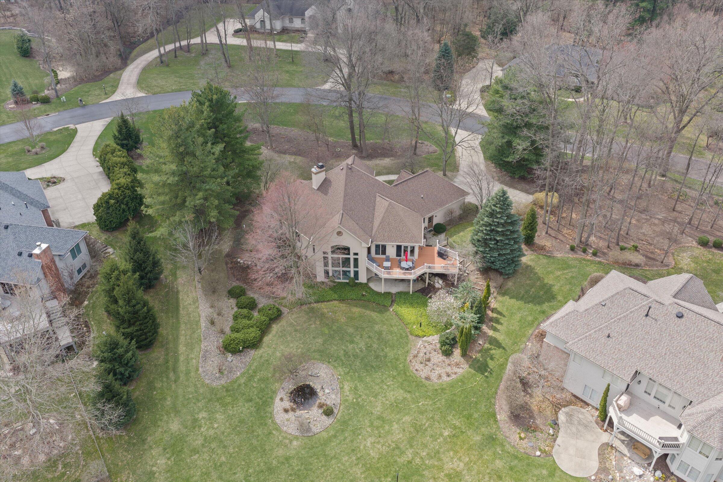 33084 Lake Forest Court Niles MI 49120
