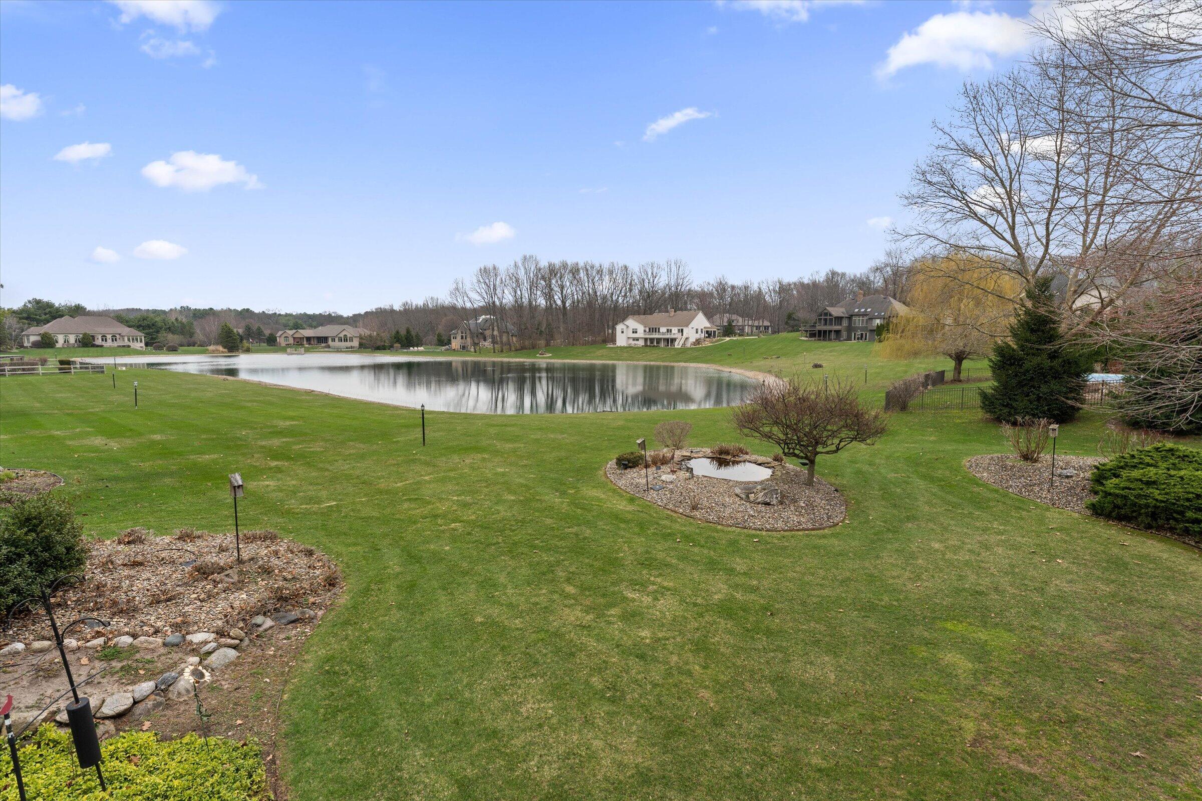 33084 Lake Forest Court Niles MI 49120