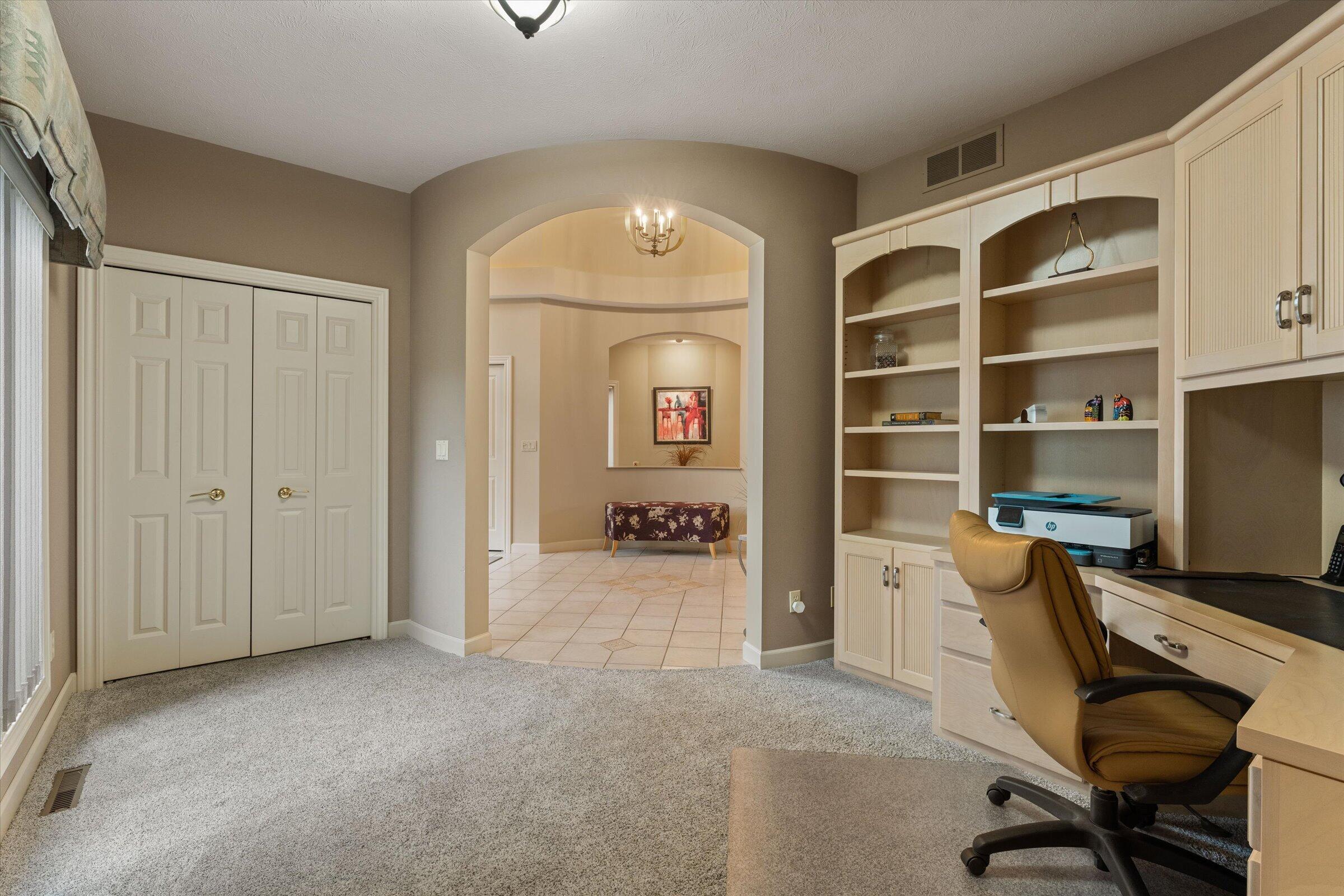 33084 Lake Forest Court Niles MI 49120