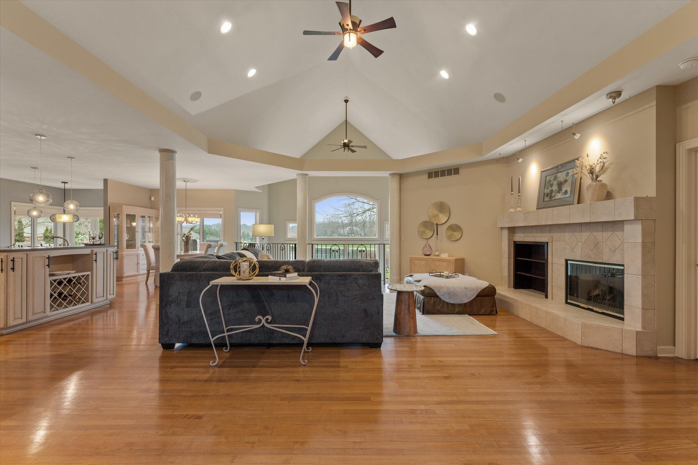 33084 Lake Forest Court Niles MI 49120