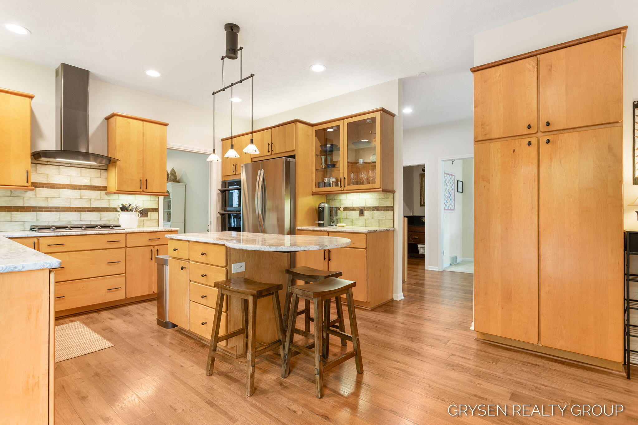 2137 Lamberton Creek Lane NE Grand Rapids MI 49505