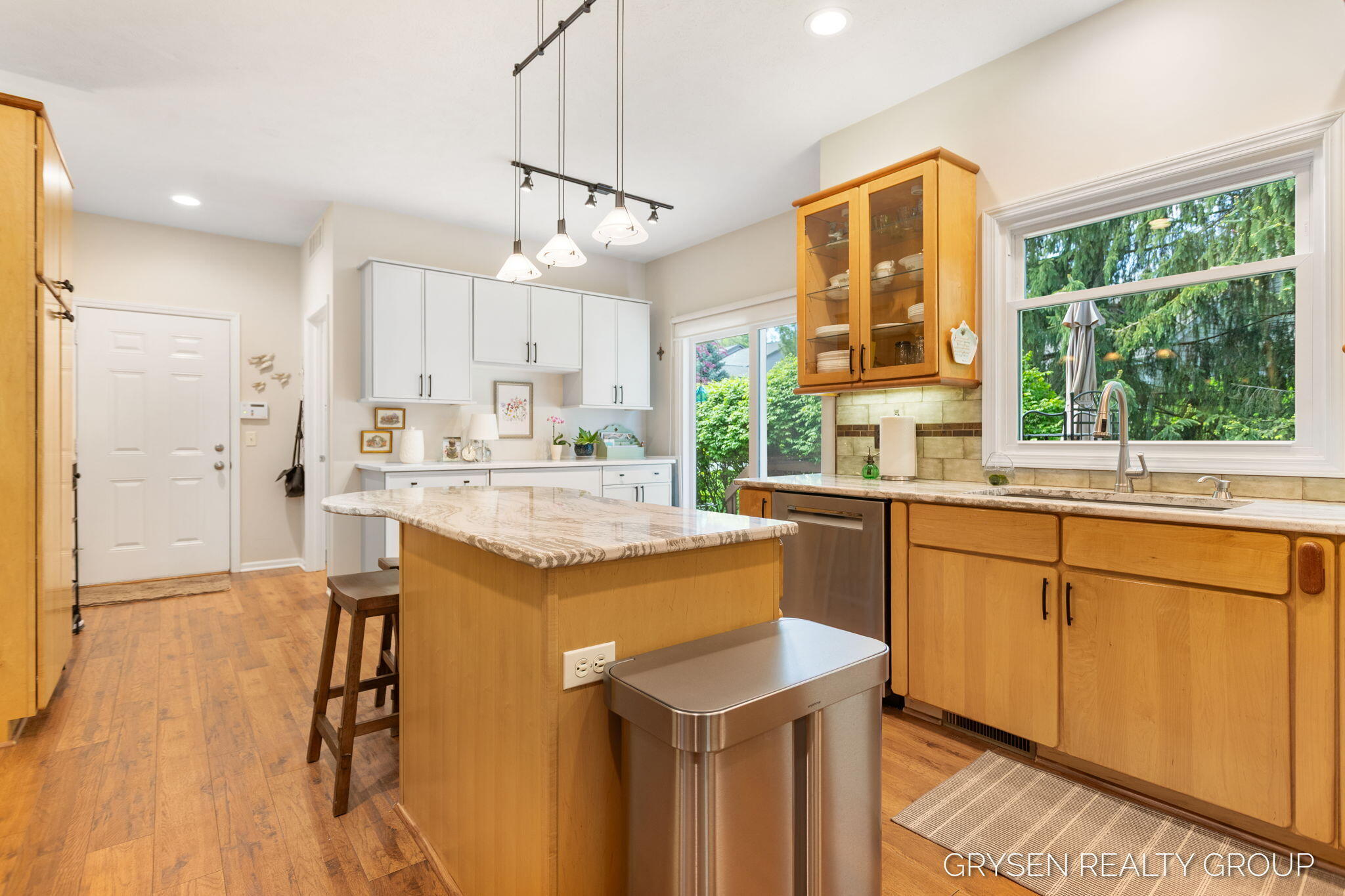 2137 Lamberton Creek Lane NE Grand Rapids MI 49505