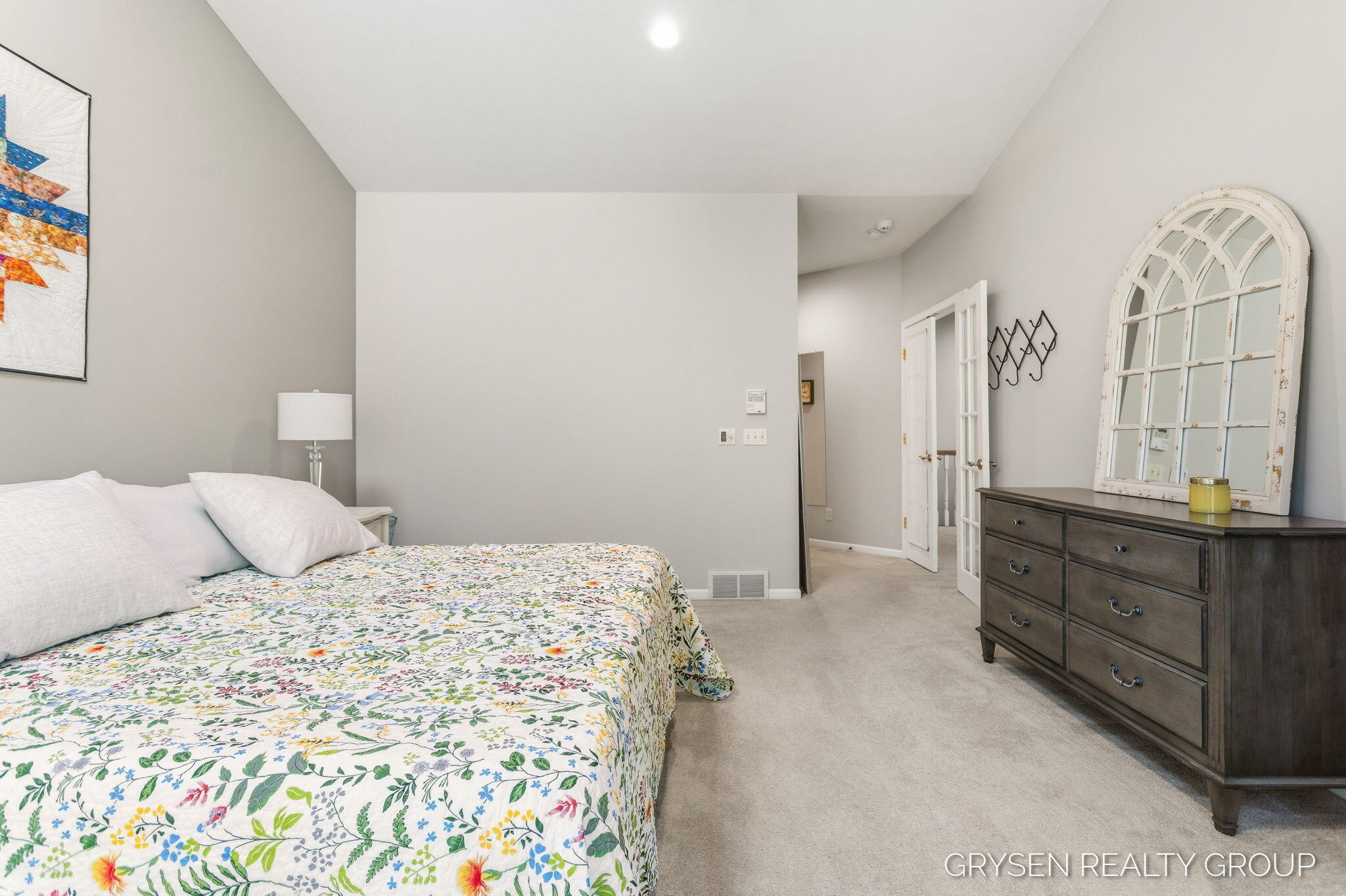 2137 Lamberton Creek Lane NE Grand Rapids MI 49505