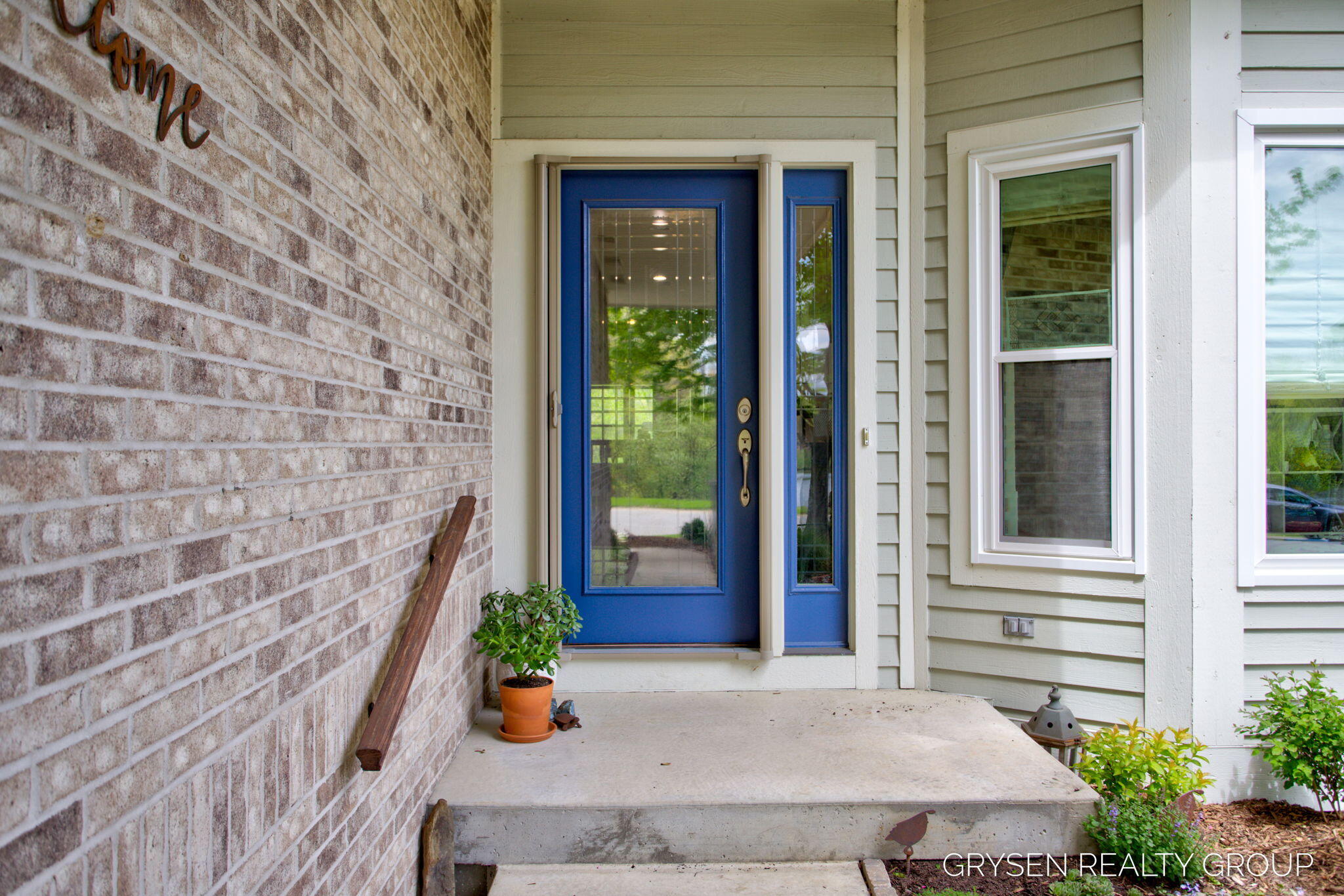 2137 Lamberton Creek Lane NE Grand Rapids MI 49505