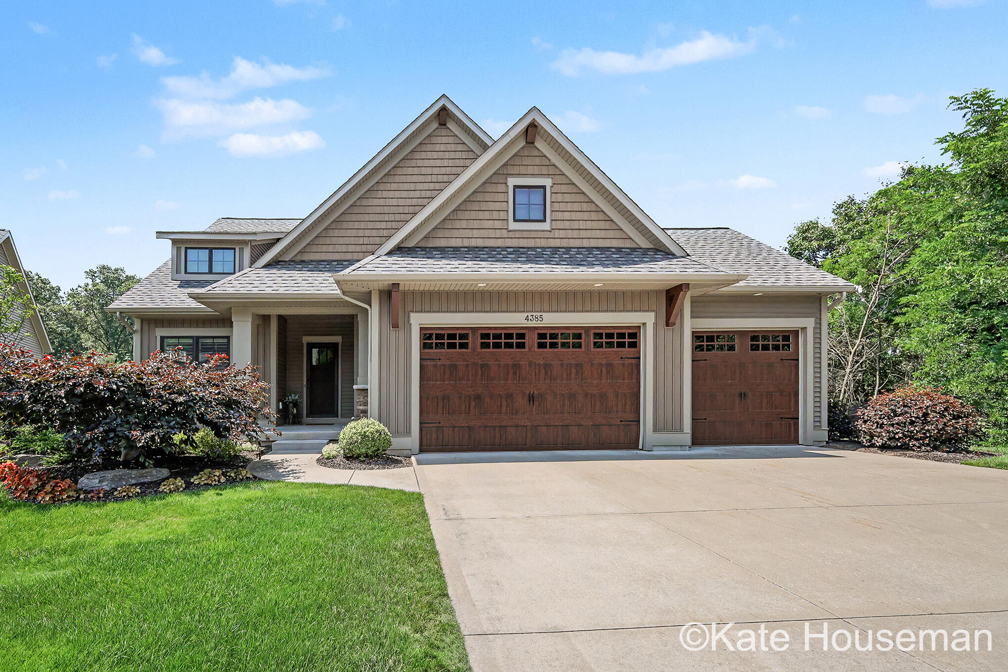 4385 Maybeck Drive NE Grand Rapids MI 49525