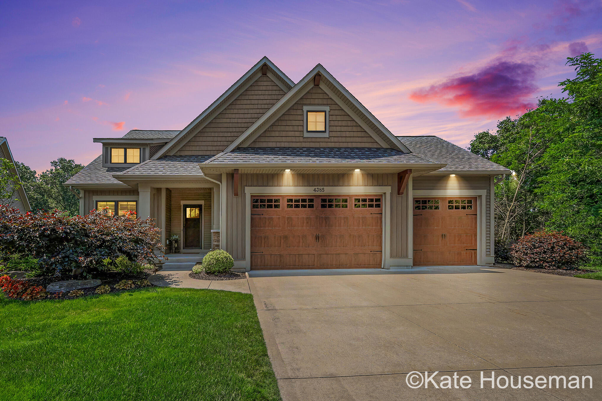 4385 Maybeck Drive NE Grand Rapids MI 49525