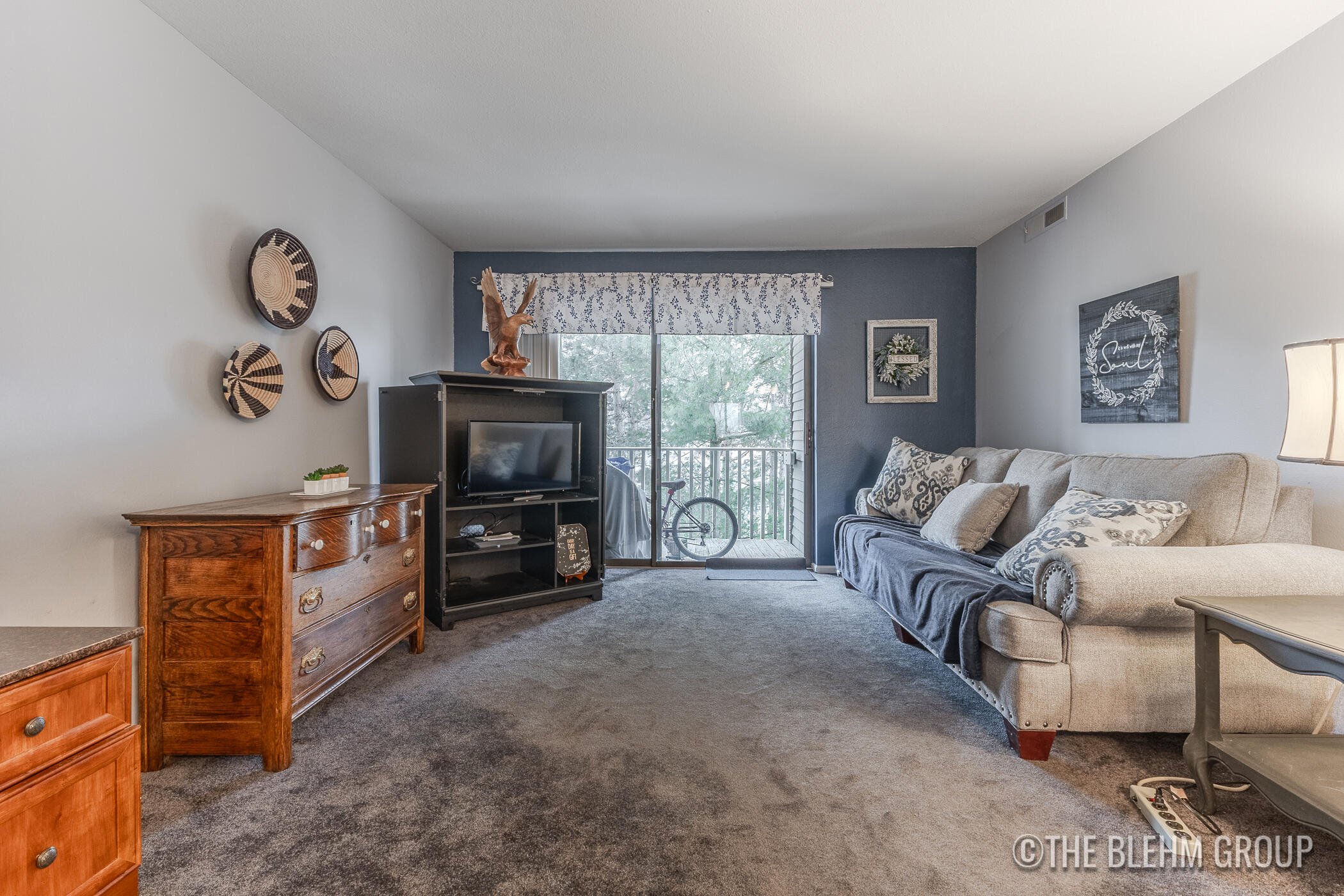 3288 Devonwood Hills NE Grand Rapids MI 49525