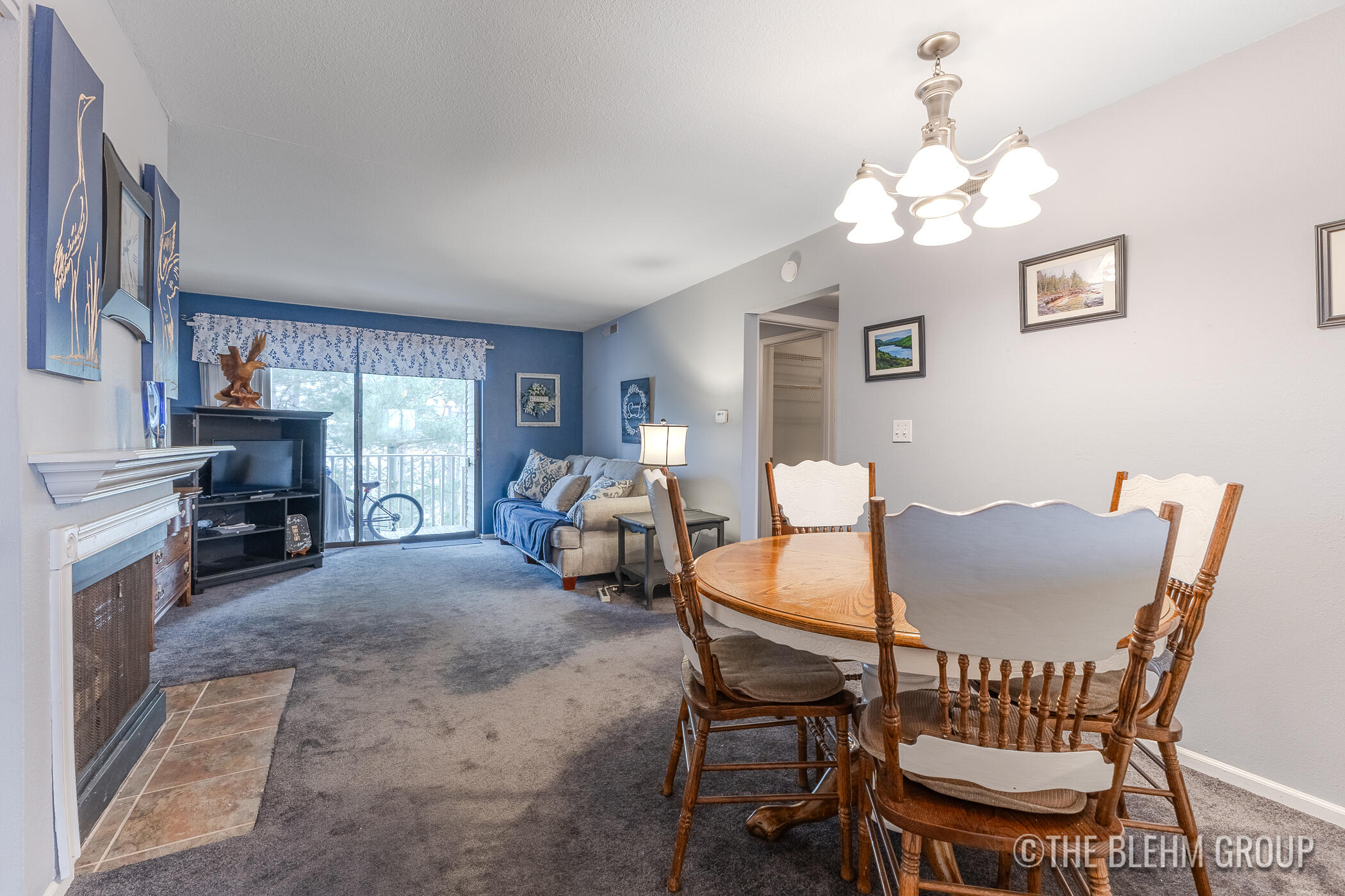 3288 Devonwood Hills NE Grand Rapids MI 49525