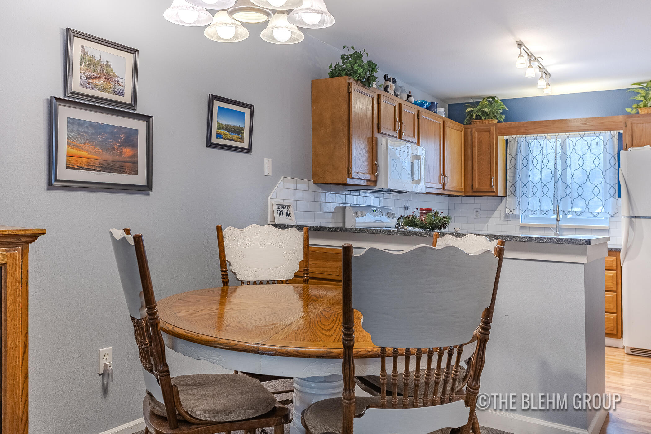 3288 Devonwood Hills NE Grand Rapids MI 49525