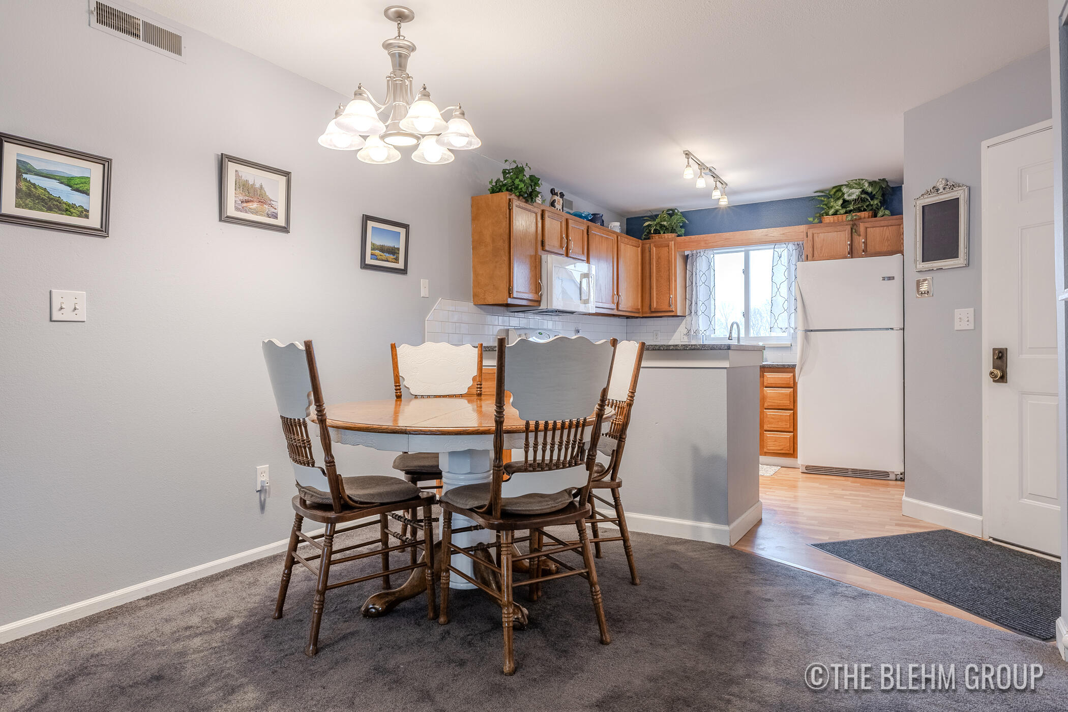 3288 Devonwood Hills NE Grand Rapids MI 49525