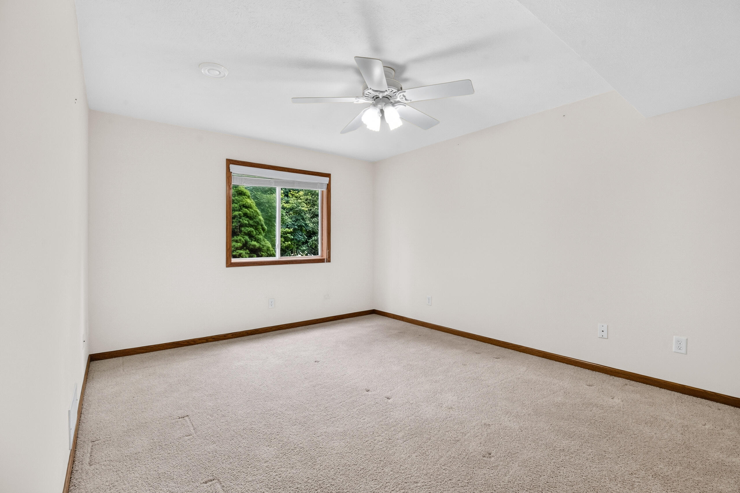 9811 Fort Myers Parkway Portage MI 49002
