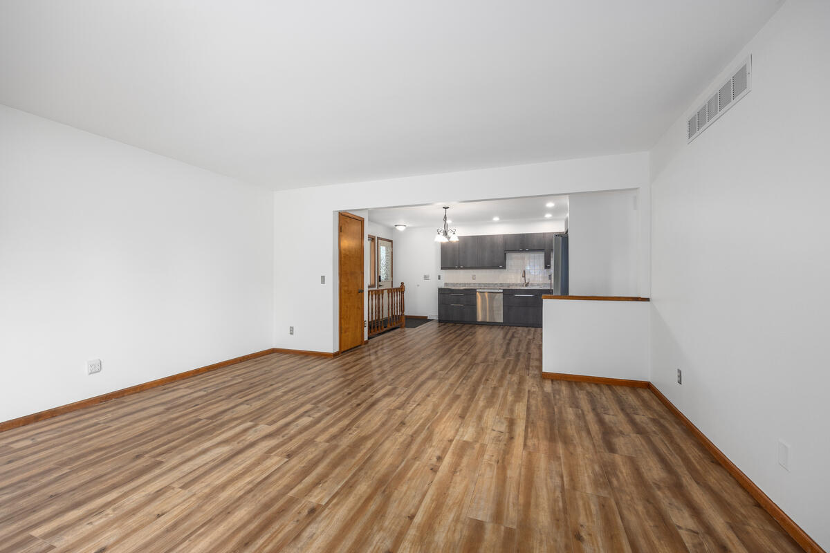 5946 Leisure South Drive SE Grand Rapids MI 49548