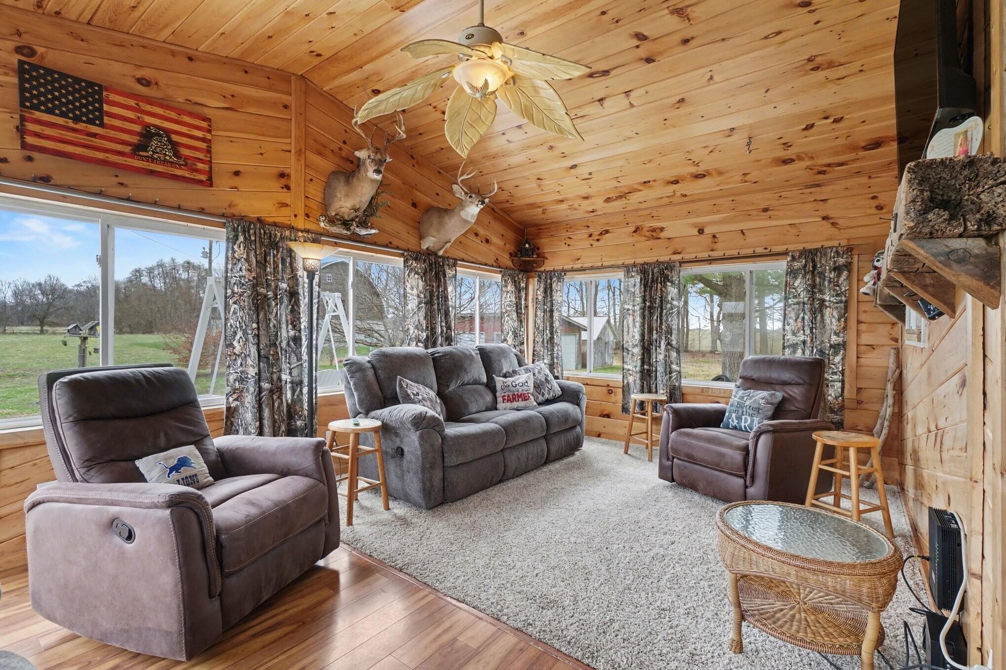 53699 Flatbush Road Marcellus MI 49067