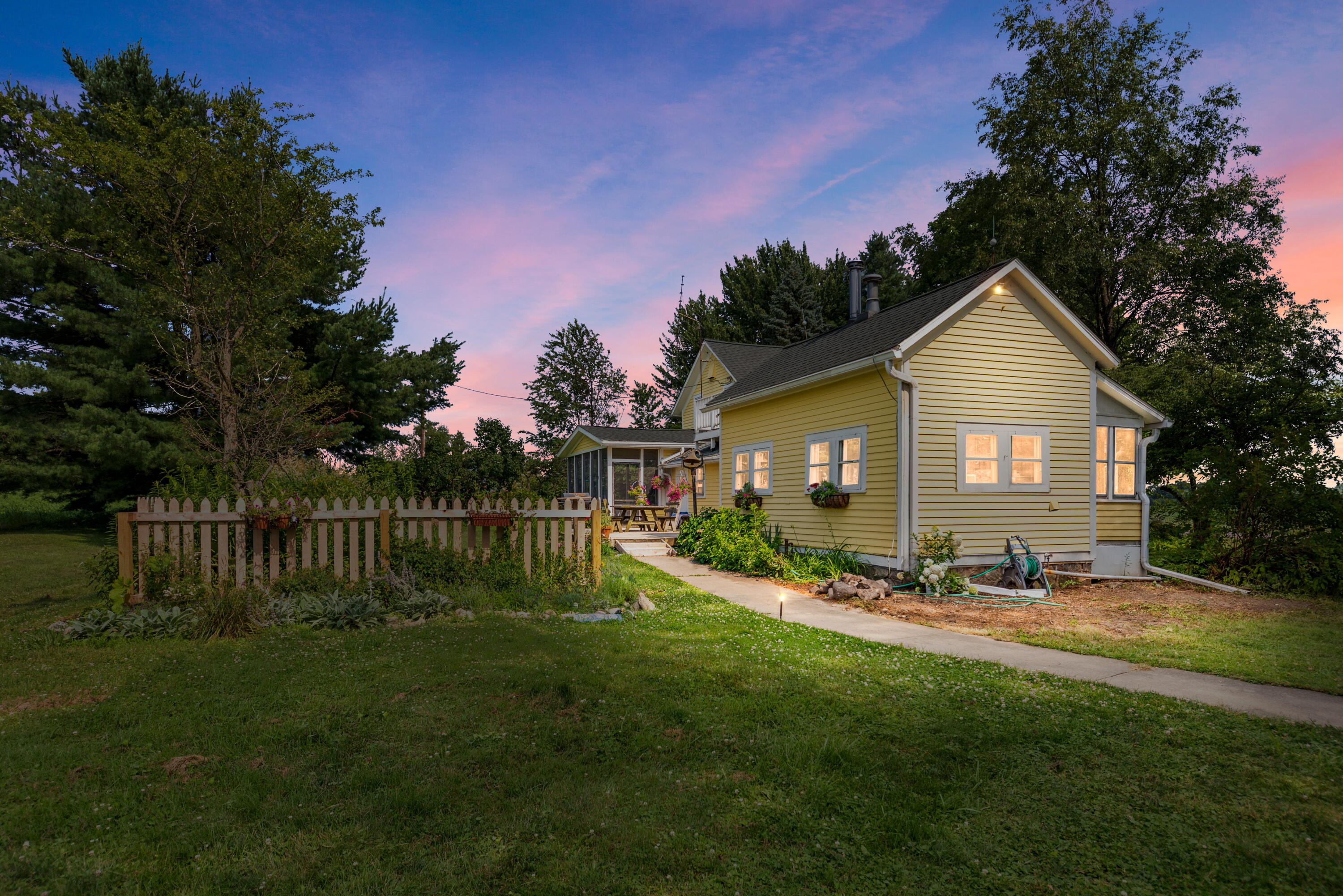 6475 Olive Branch Road Galien MI 49113