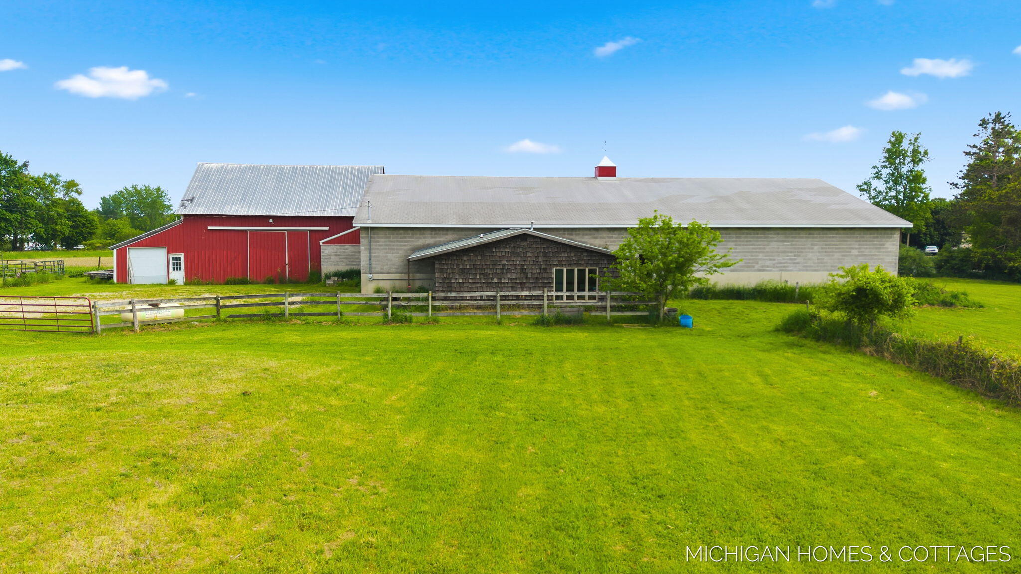 2695 62nd Street Fennville MI 49408