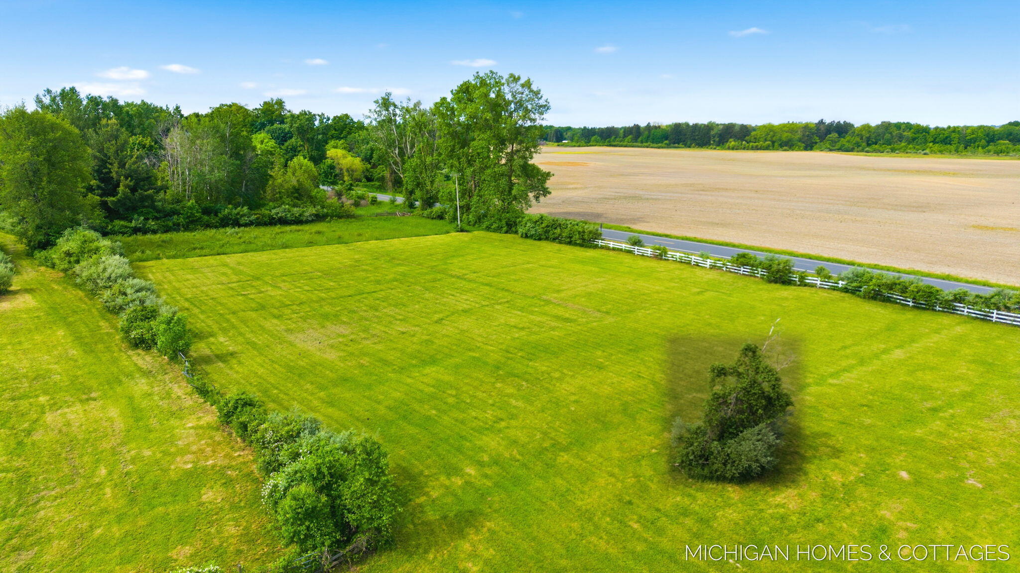 2695 62nd Street Fennville MI 49408
