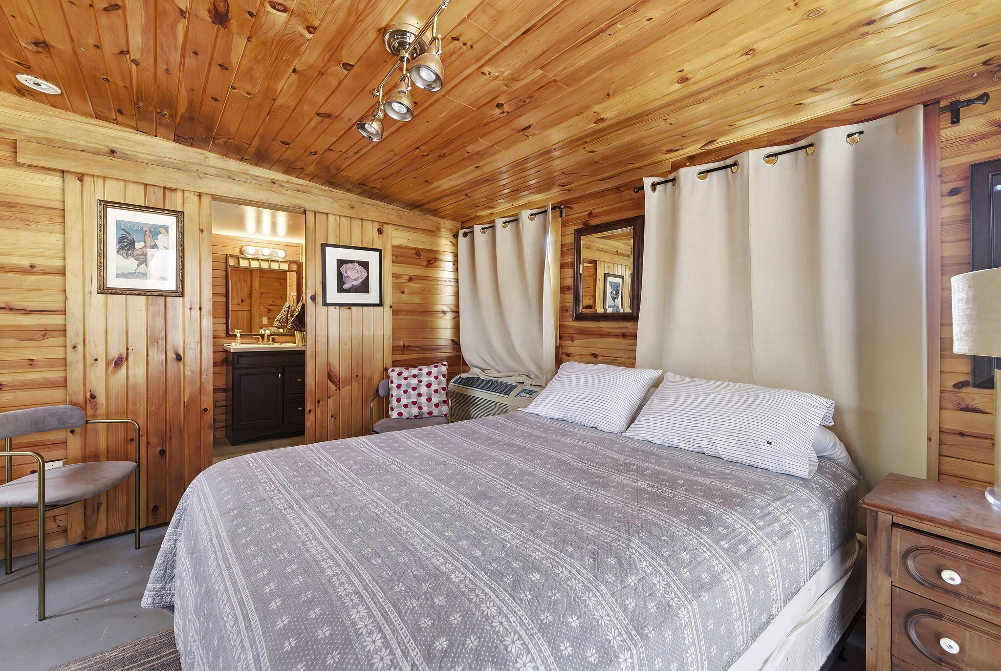 11971 S Hildebrandt Road Sawyer MI 49125