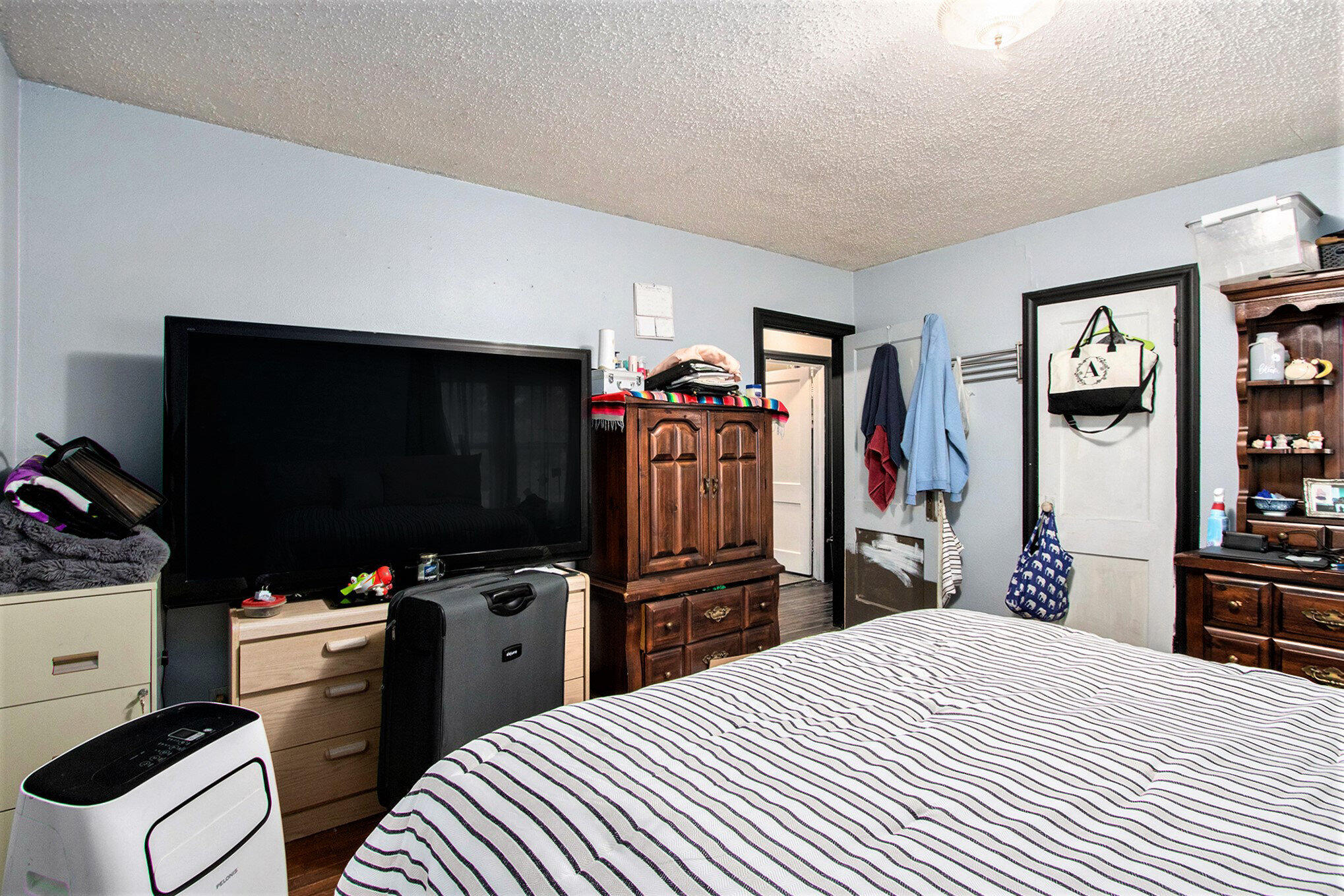 7079 Us-12 Three Oaks MI 49128