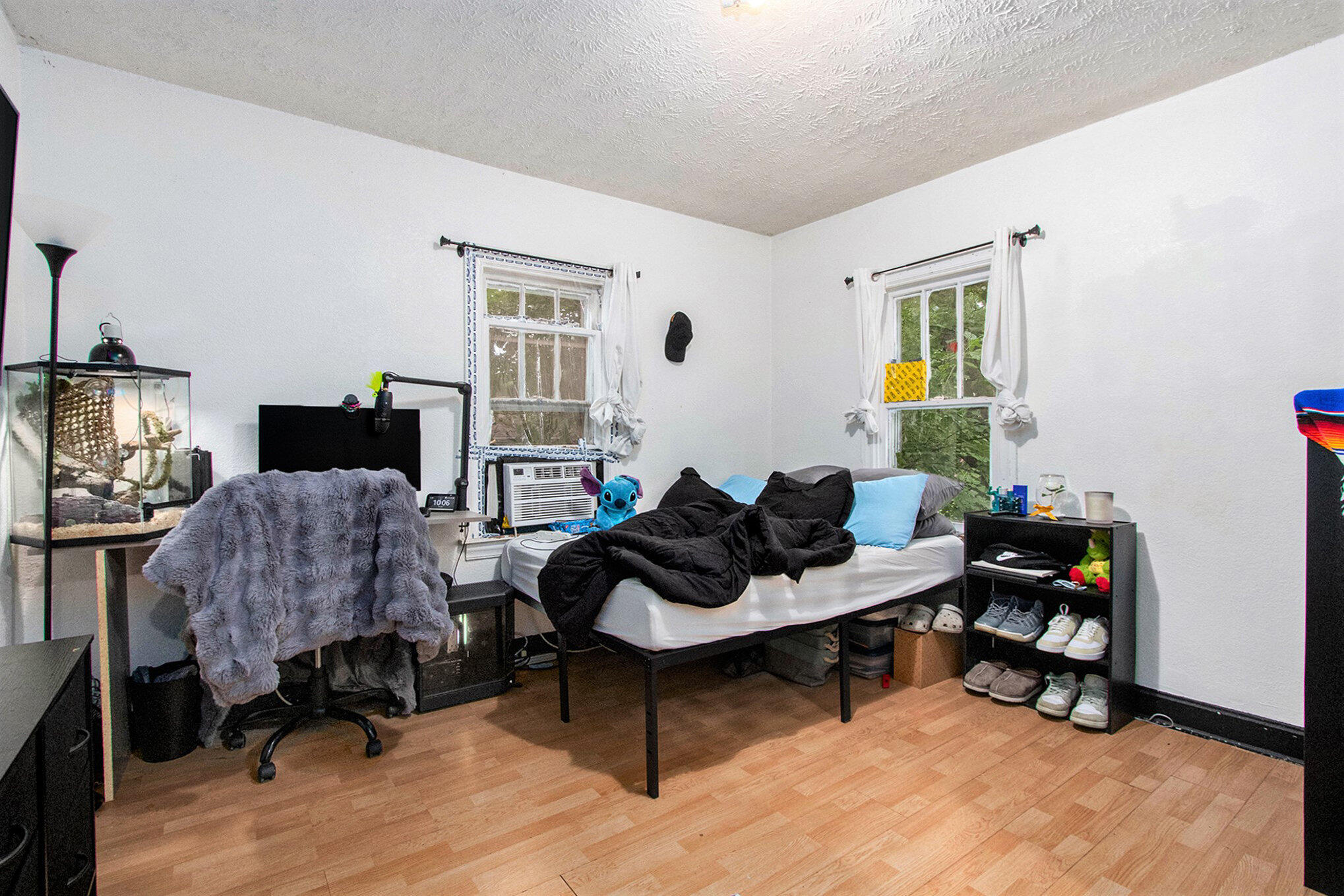 7079 Us-12 Three Oaks MI 49128