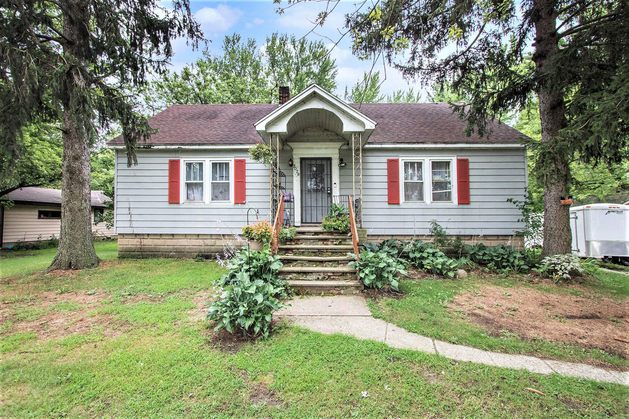7079 Us-12 Three Oaks MI 49128