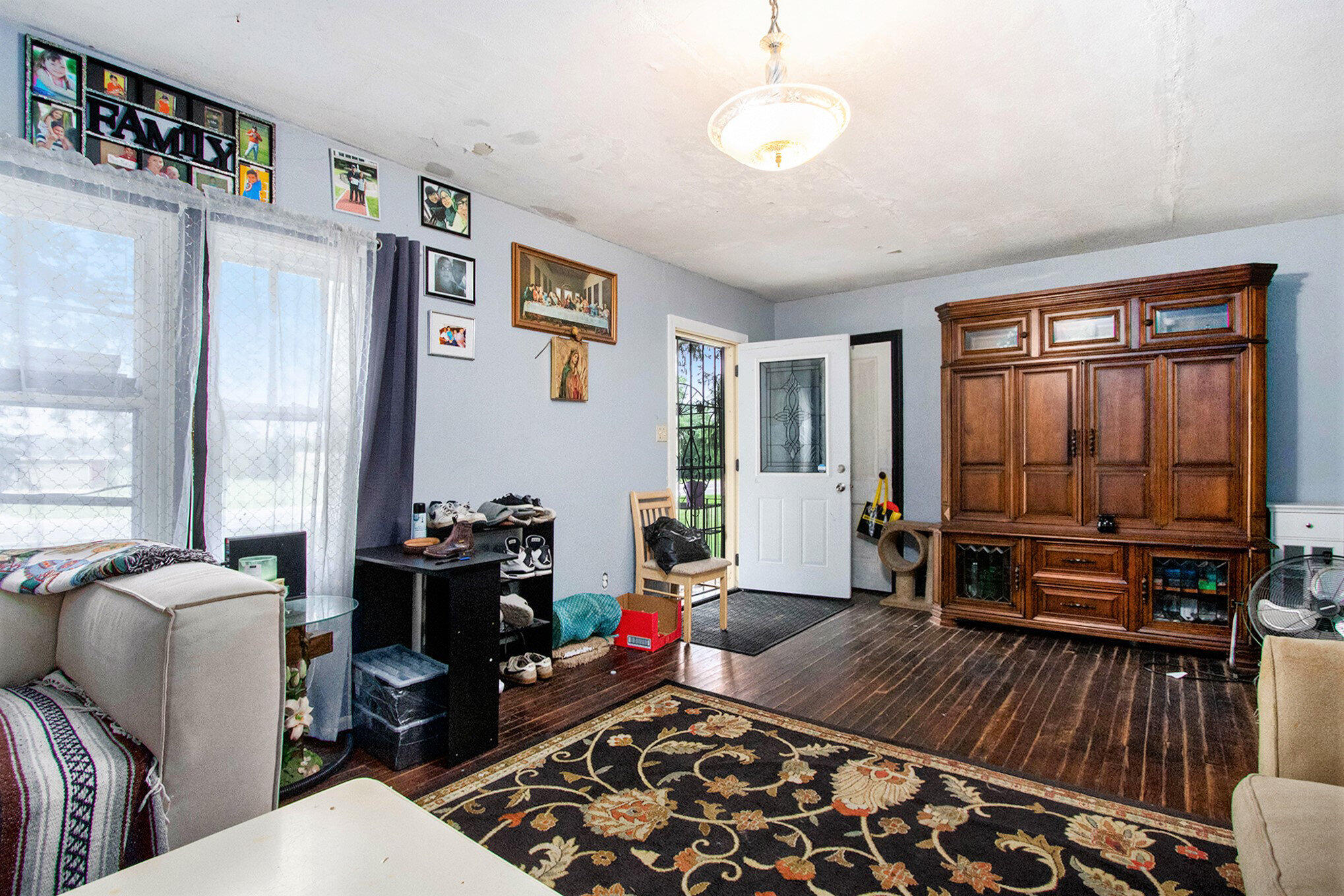 7079 Us-12 Three Oaks MI 49128