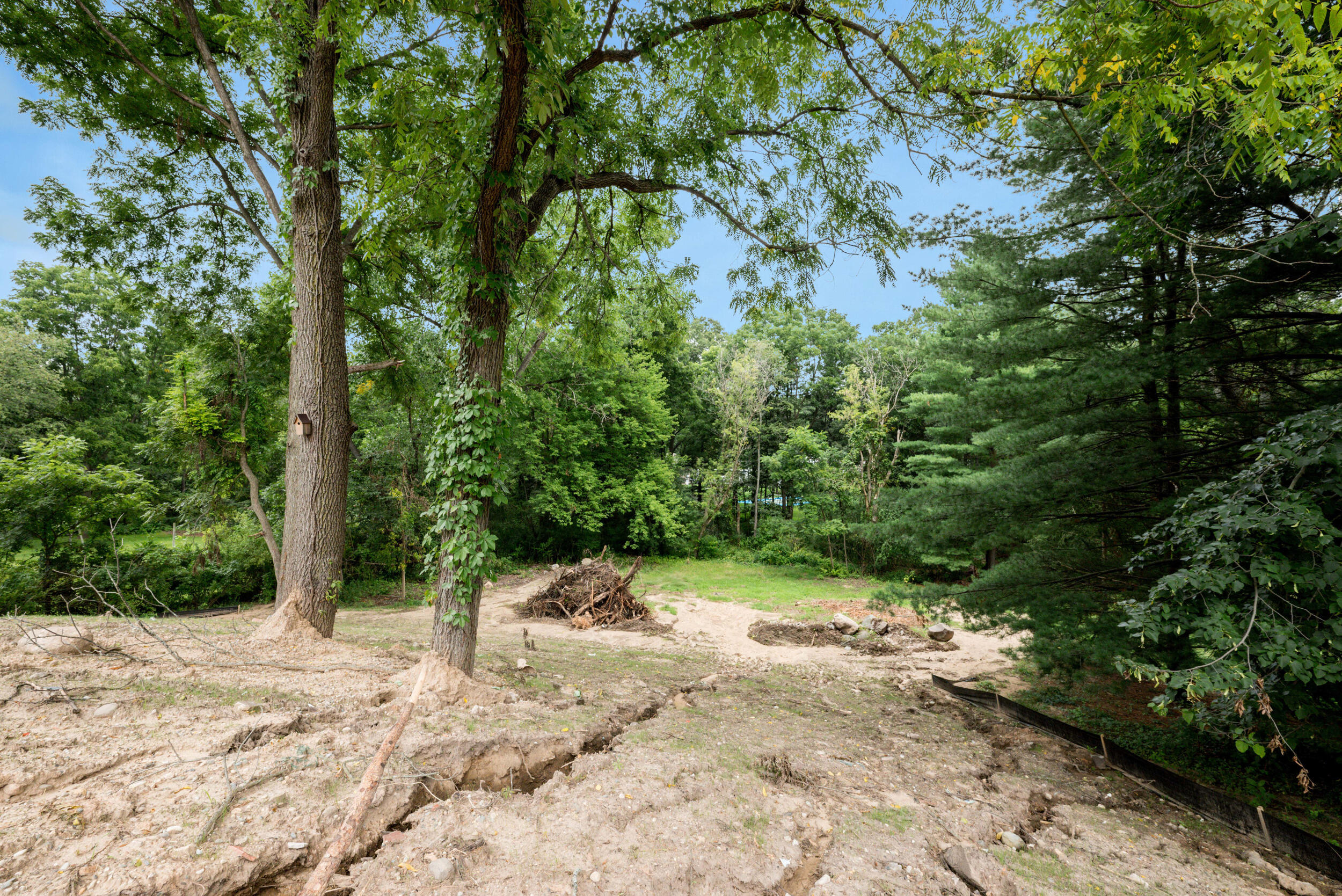 3503 3 Mile Road NE Grand Rapids MI 49525