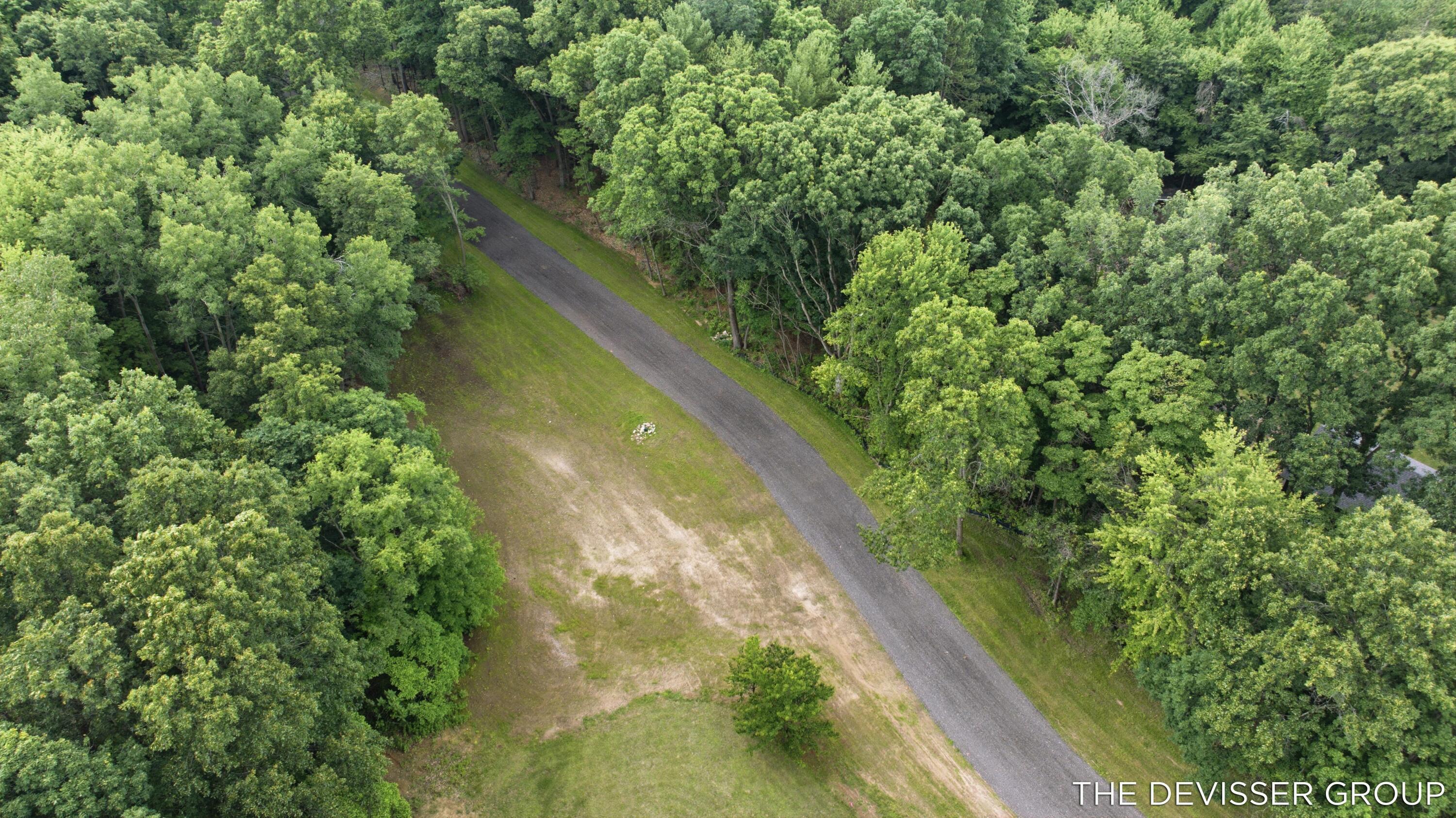 D Rolling Ridge Road Avenue Allegan MI 49010
