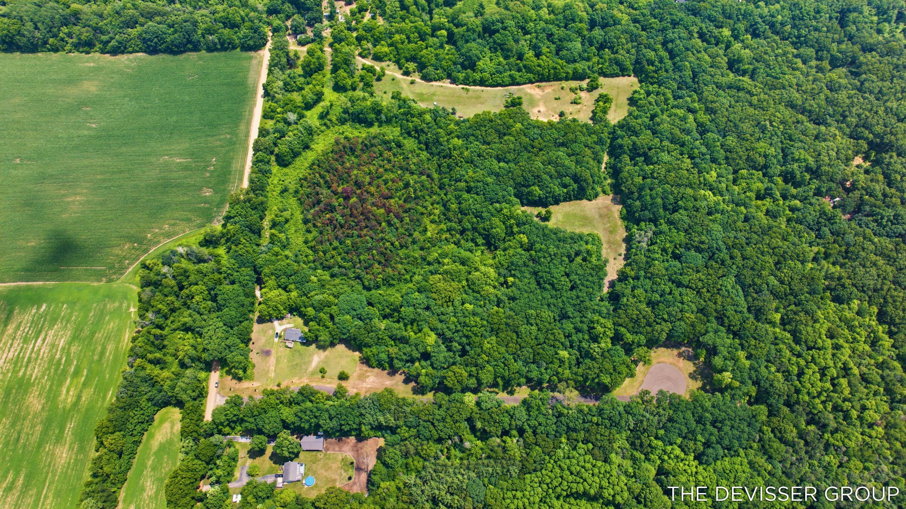 D Rolling Ridge Road Avenue Allegan MI 49010
