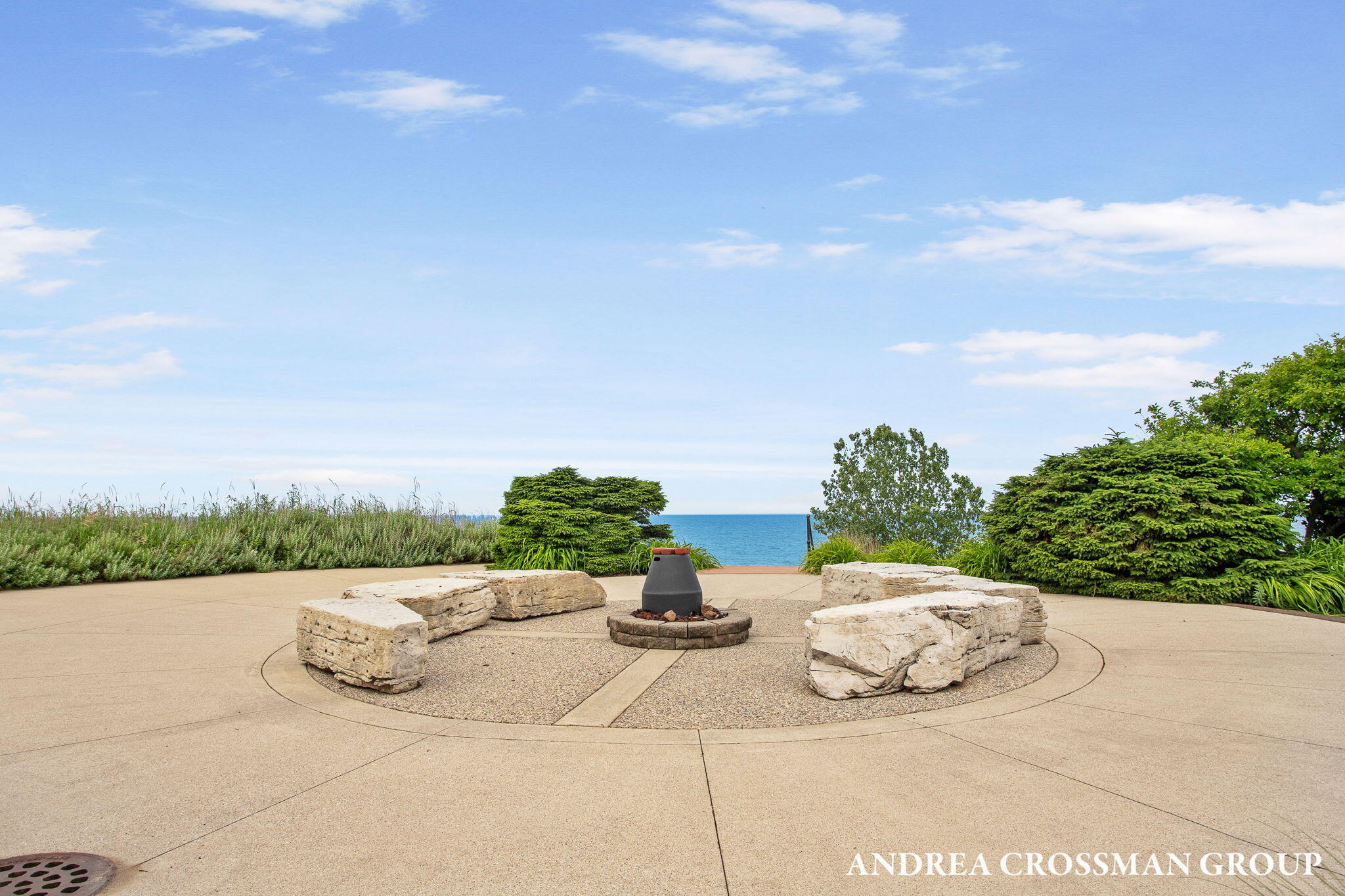 684 Waters Edge Drive South Haven MI 49090