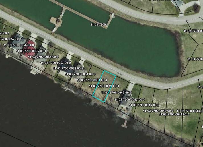 634 Swan River Drive Drive Benton Harbor MI 49022