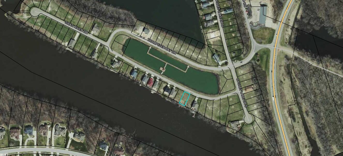 634 Swan River Drive Drive Benton Harbor MI 49022