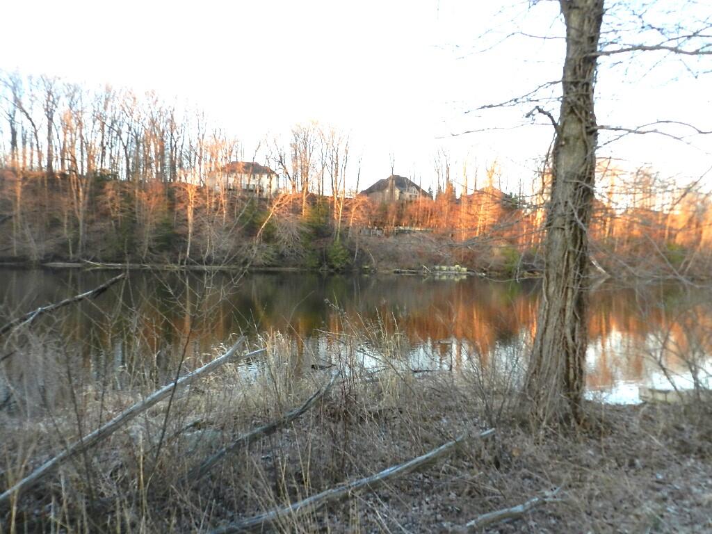634 Swan River Drive Drive Benton Harbor MI 49022